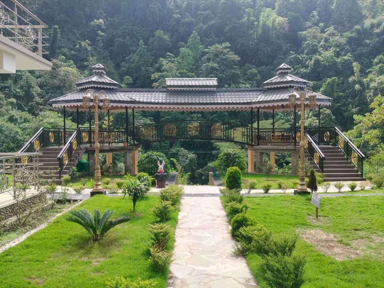 Nature's Nest Resort