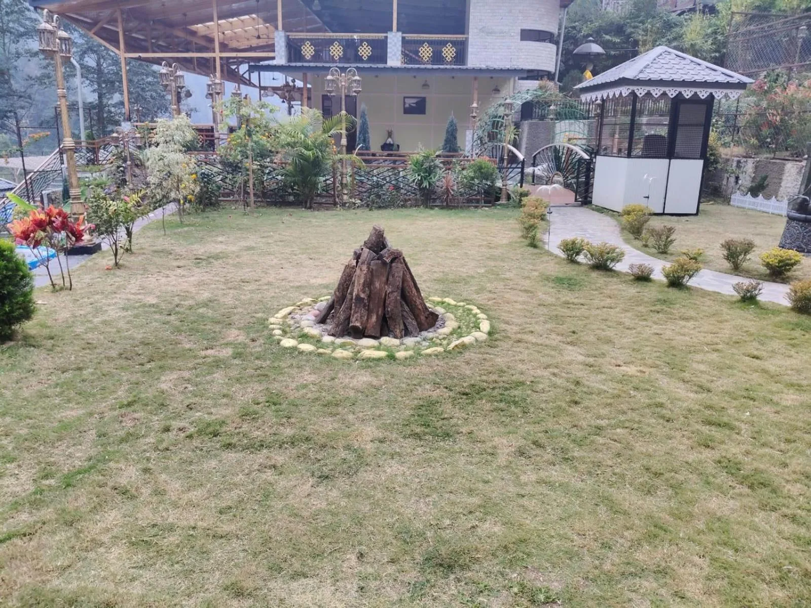 Garden view in Nature's Nest Resort