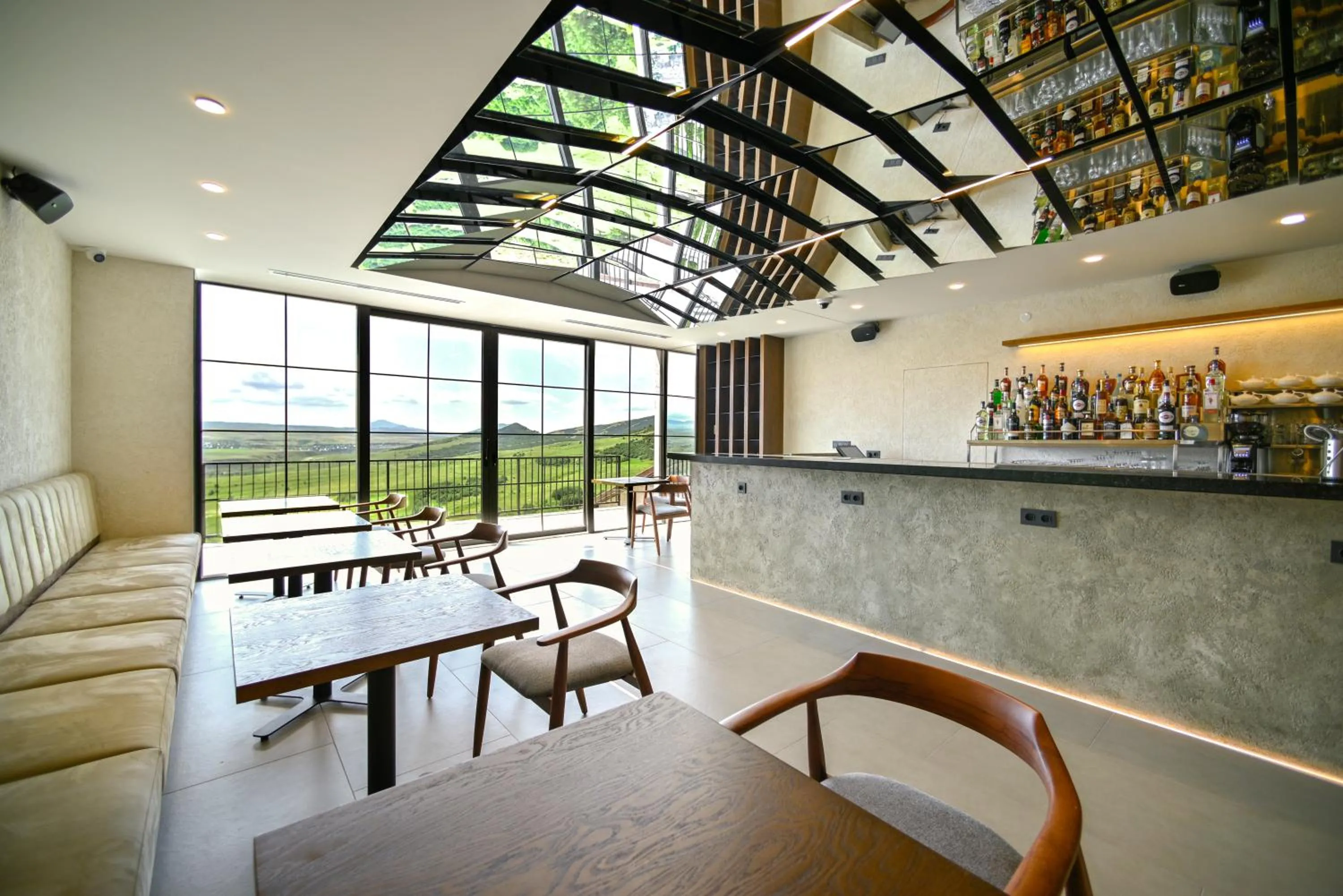 Lounge or bar in Stonehenge Hotel & Restaurant