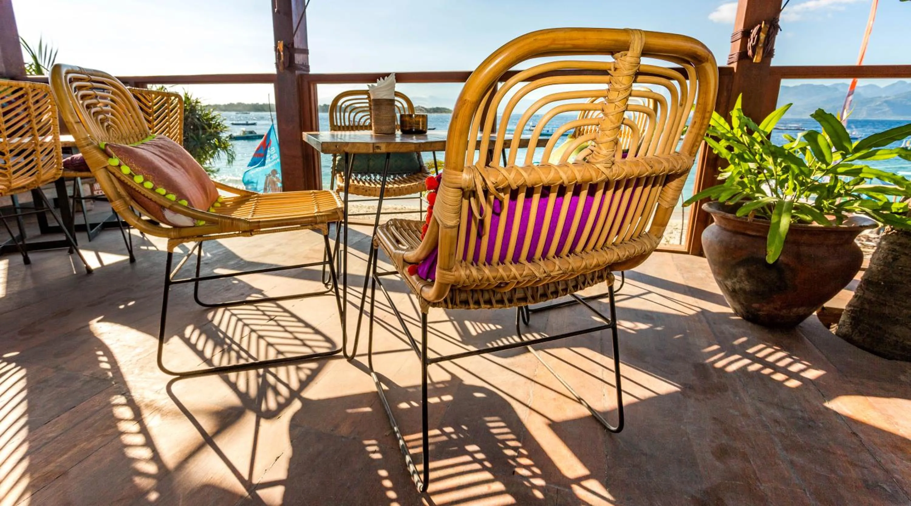 Restaurant/places to eat in Pesona Beach Resort & Spa - Adults Only