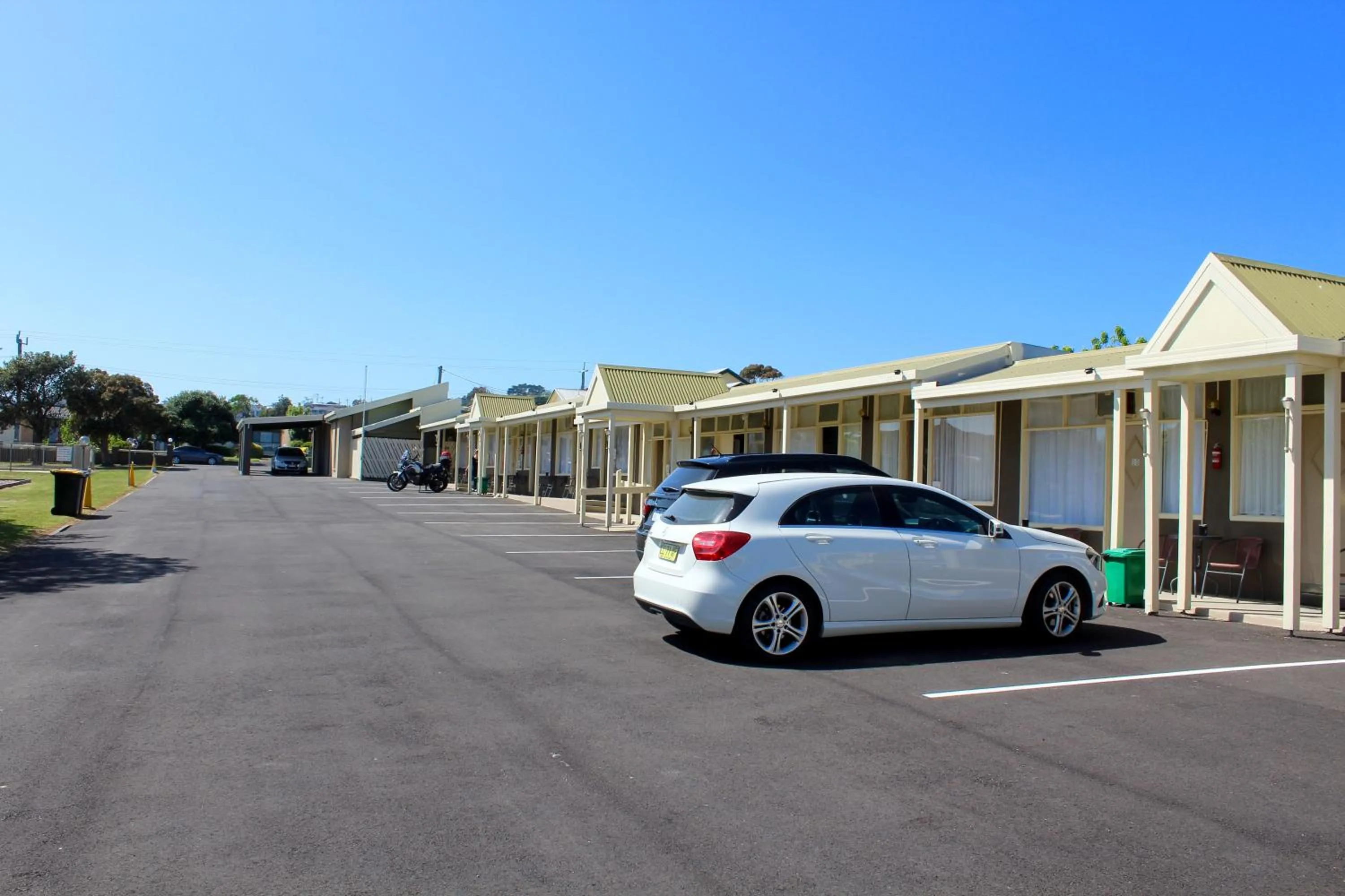 Facade/entrance in Pelicans Motel San Remo