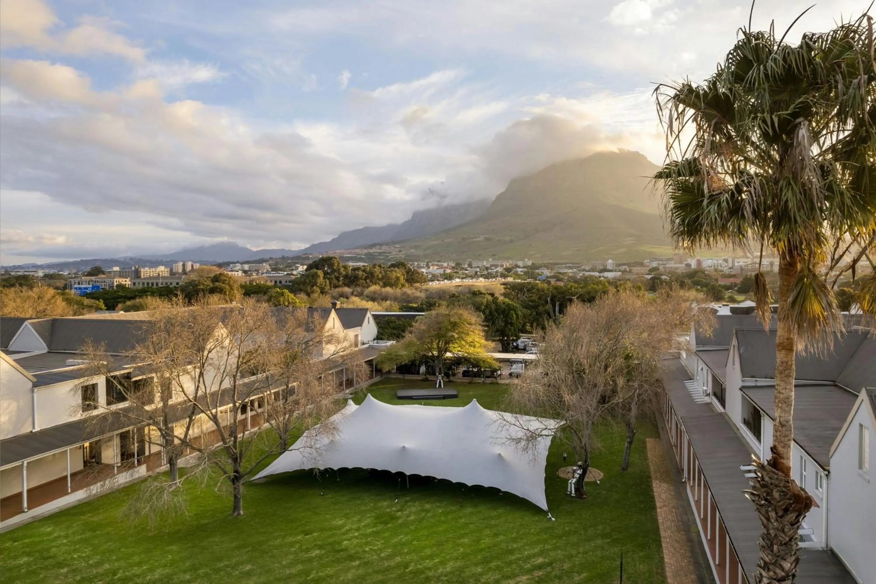 Meeting/conference room in Protea Hotel by Marriott Cape Town Mowbray