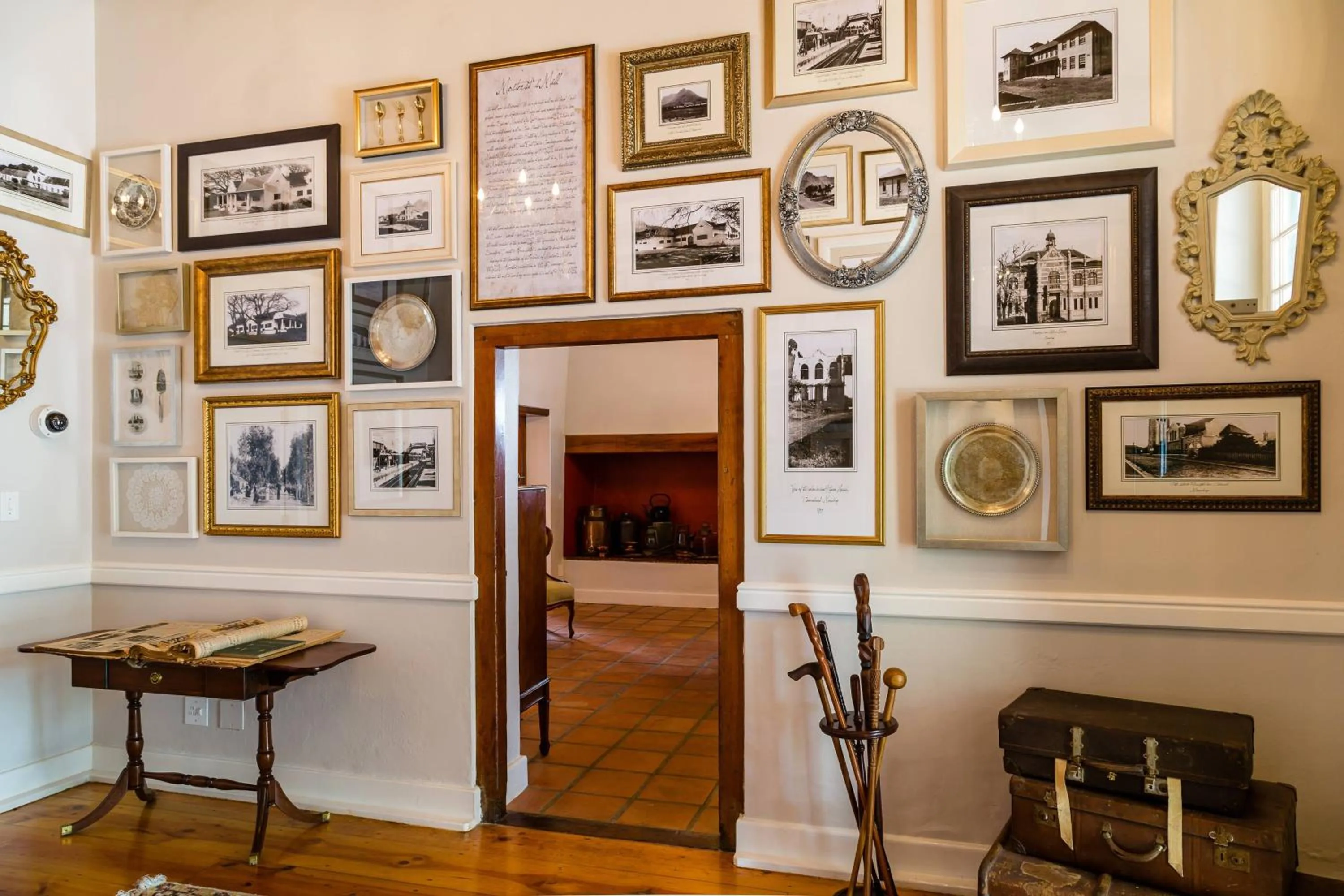 Lobby or reception in Protea Hotel by Marriott Cape Town Mowbray