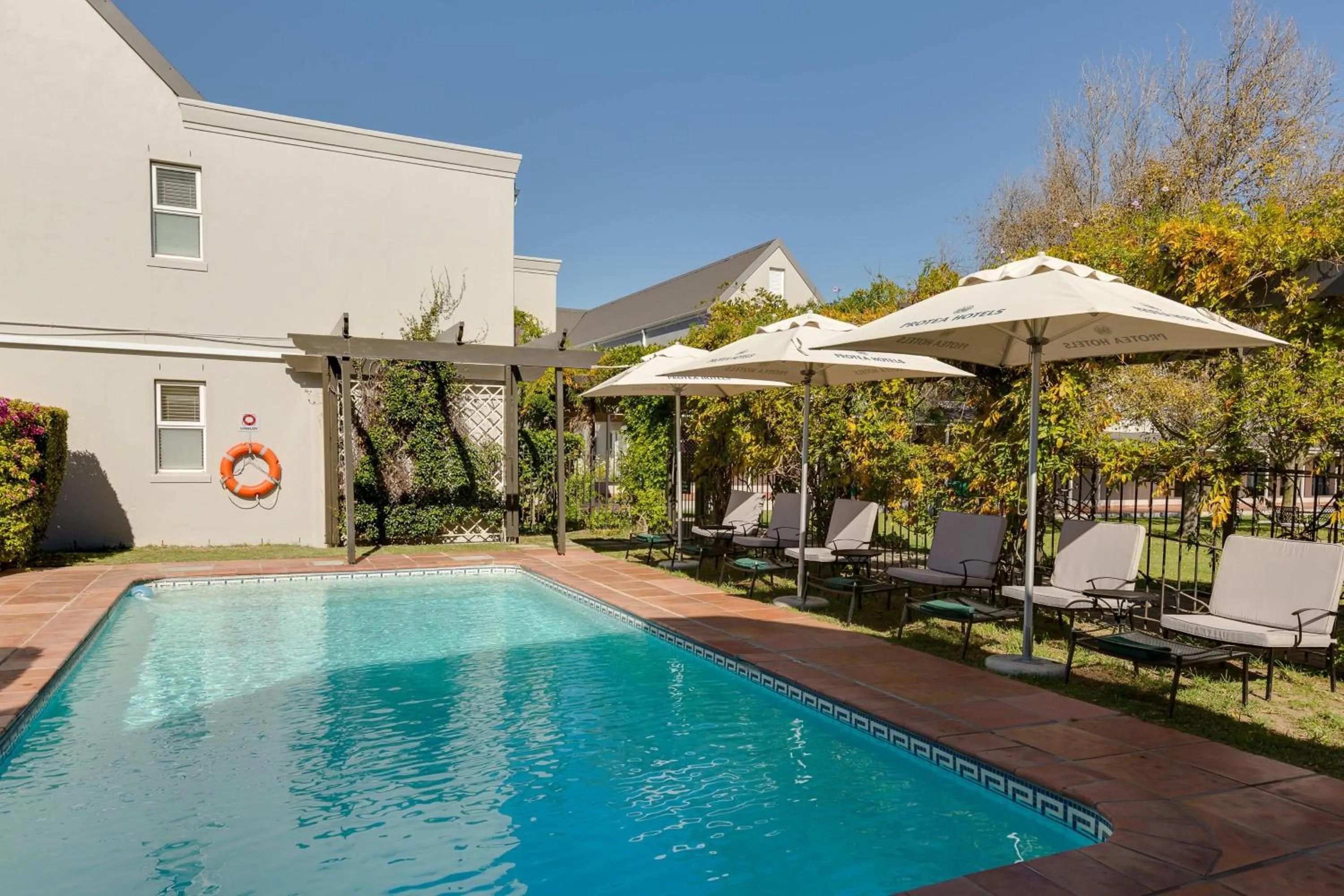 Swimming pool in Protea Hotel by Marriott Cape Town Mowbray