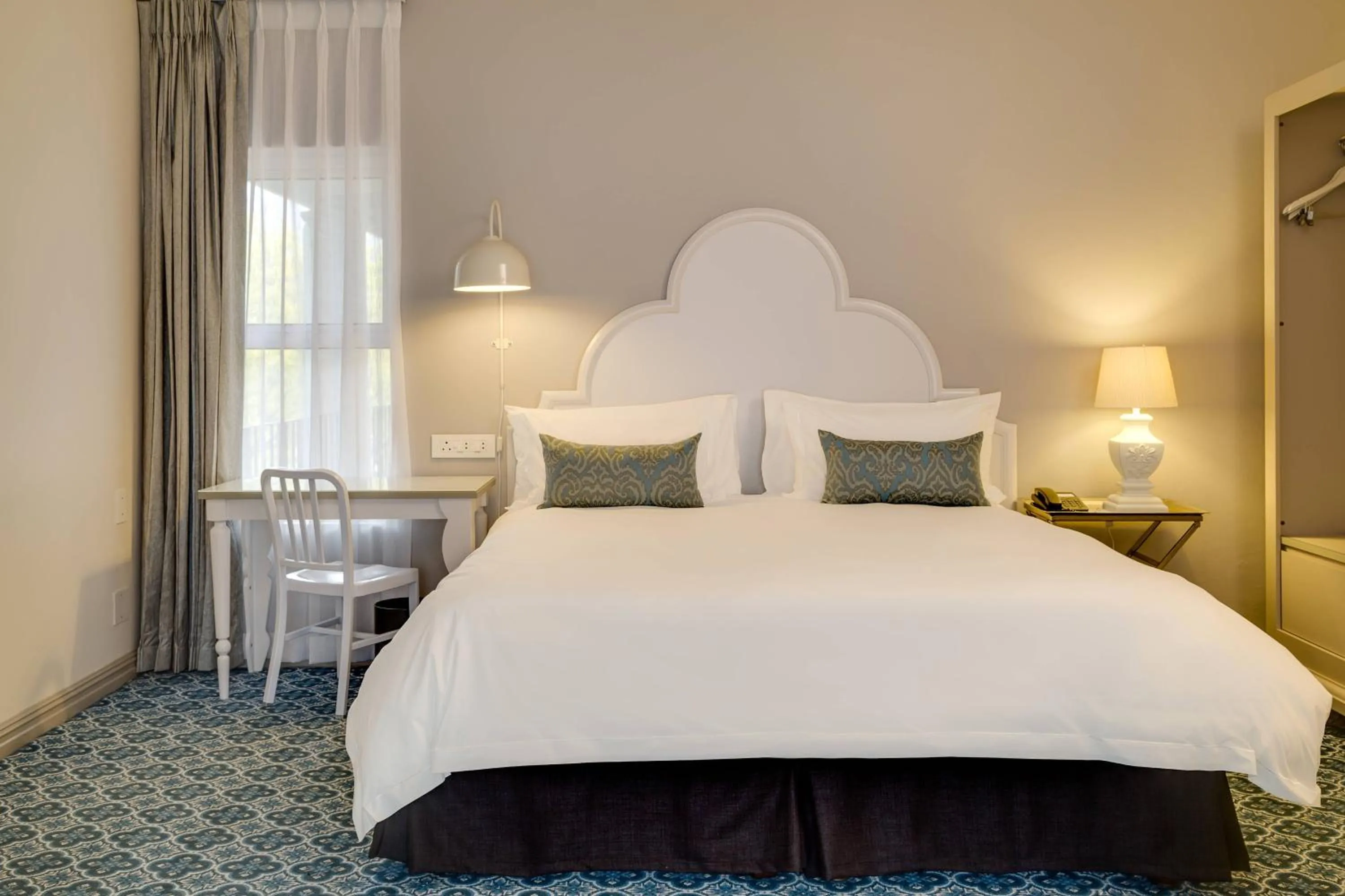 Bedroom, Bed in Protea Hotel by Marriott Cape Town Mowbray