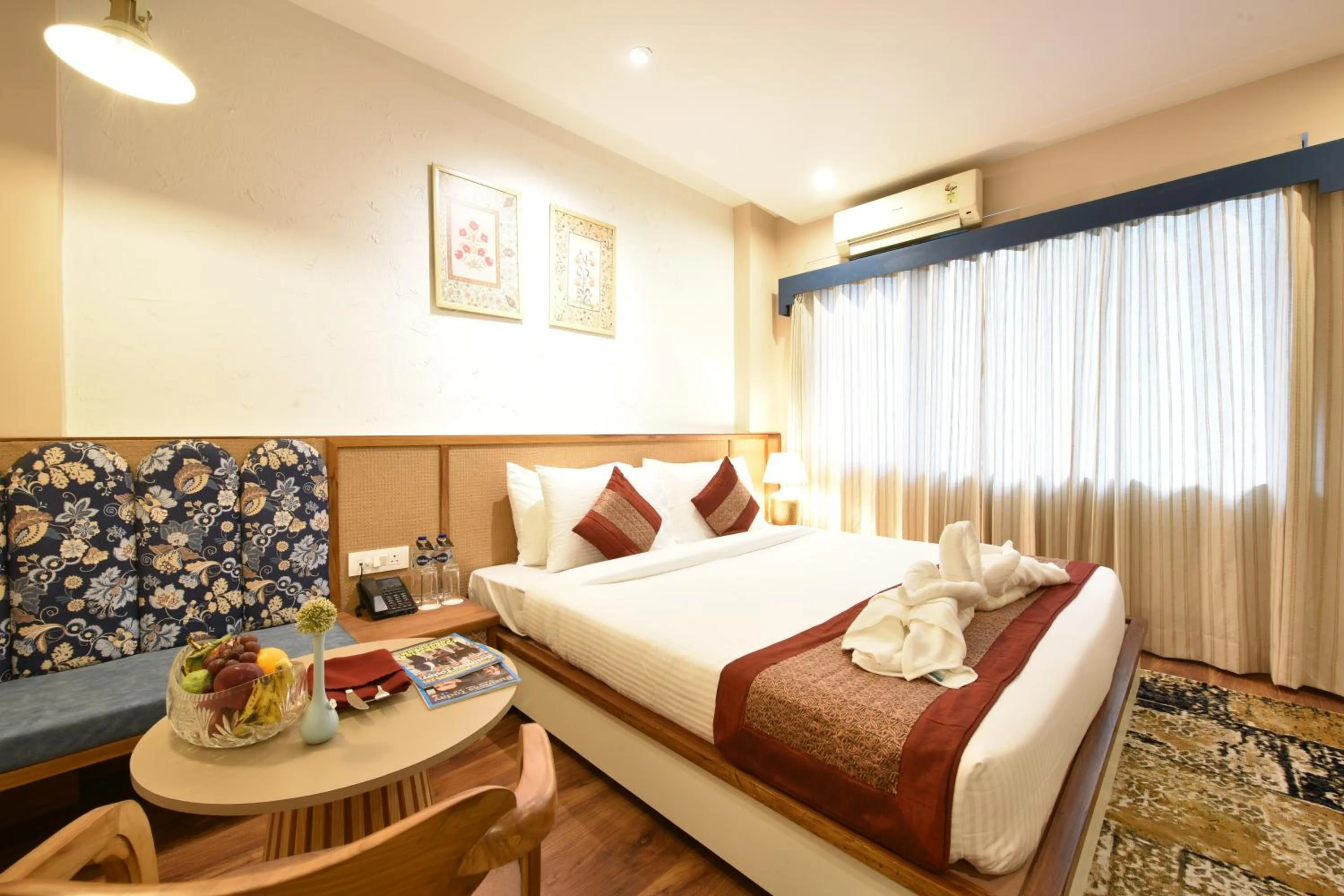 Bed in Tiaraa Lite A Ganges Retreat