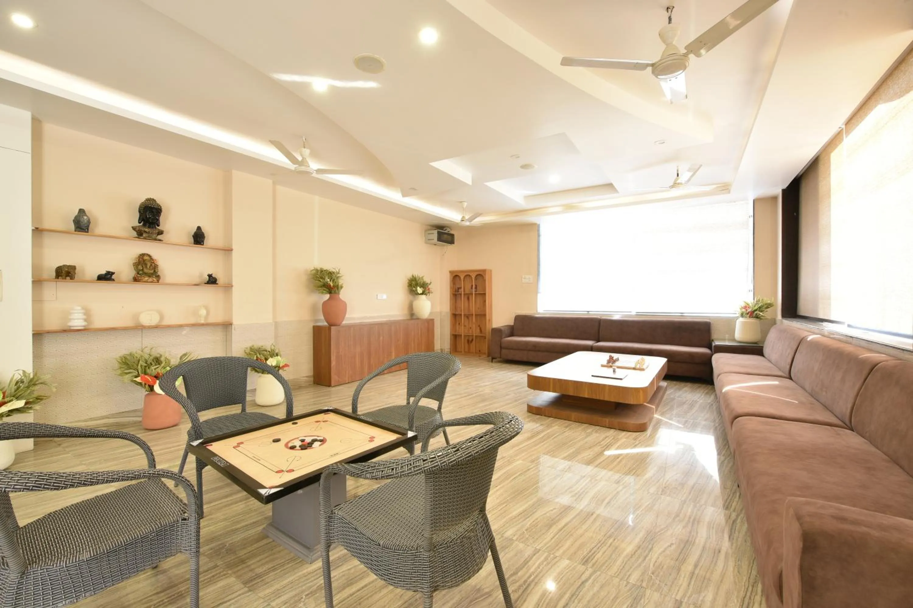 Game Room in Tiaraa Lite A Ganges Retreat