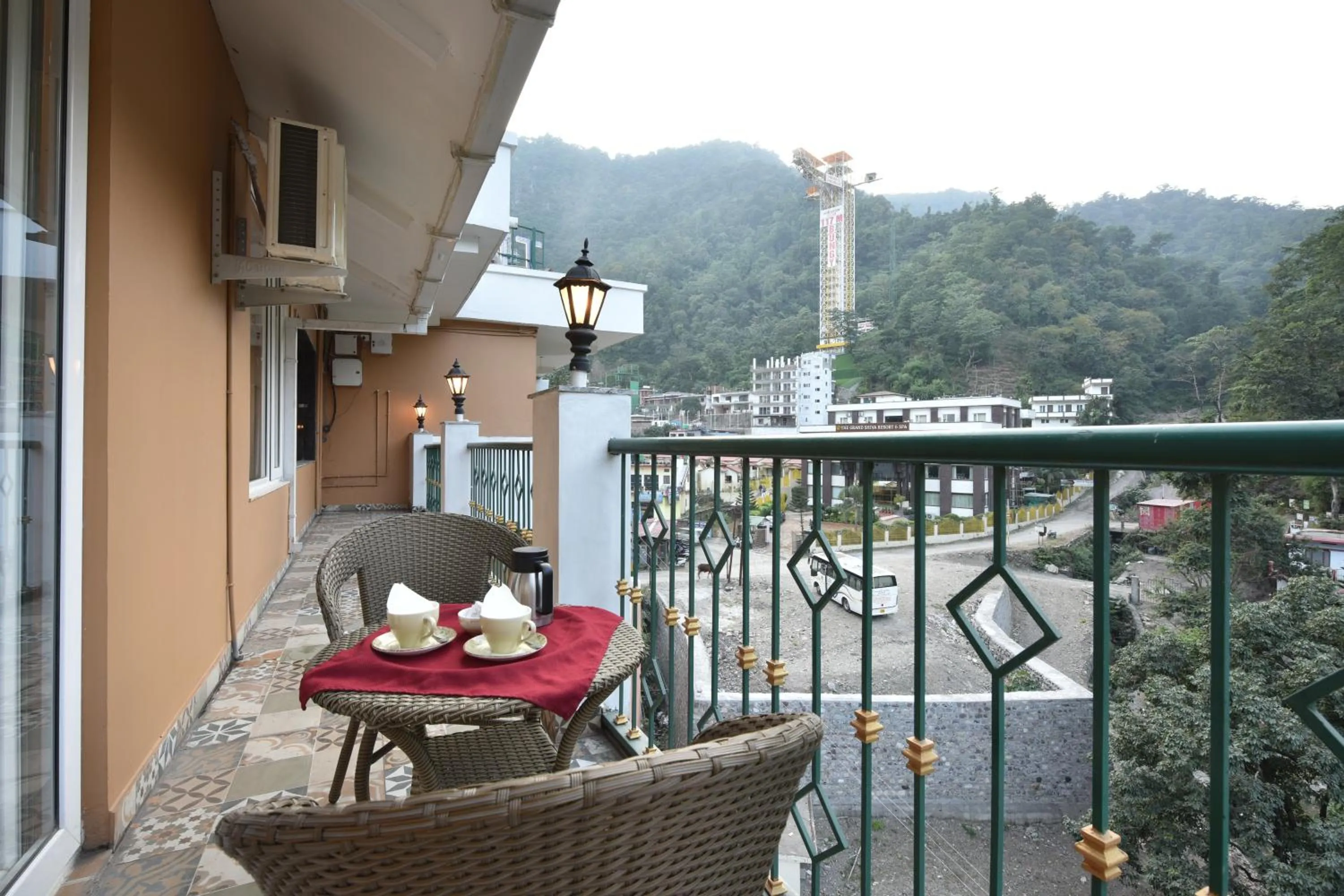 Natural landscape in Tiaraa Lite A Ganges Retreat