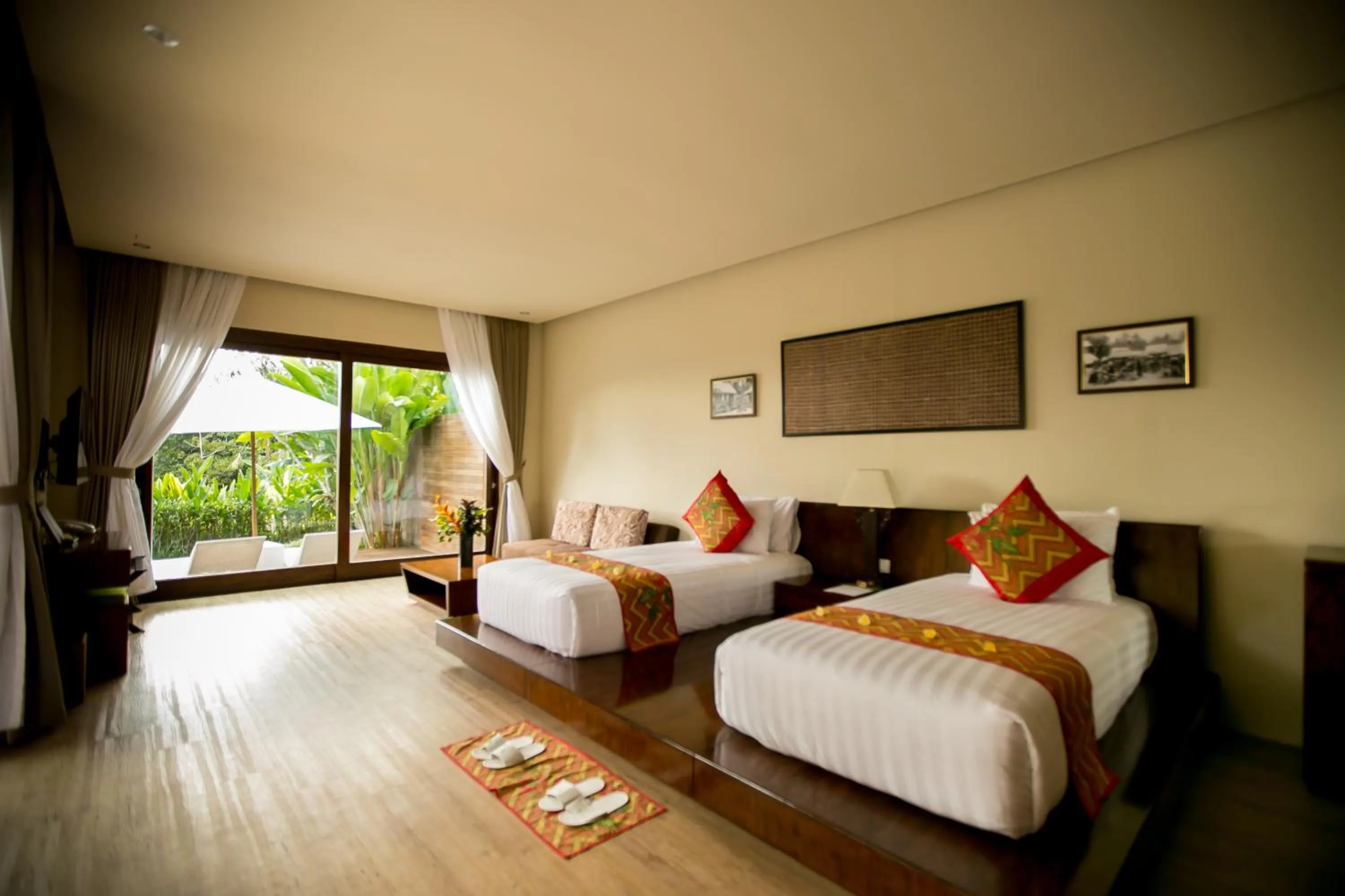 Bedroom, Bed in Senetan Villas and Spa Resort