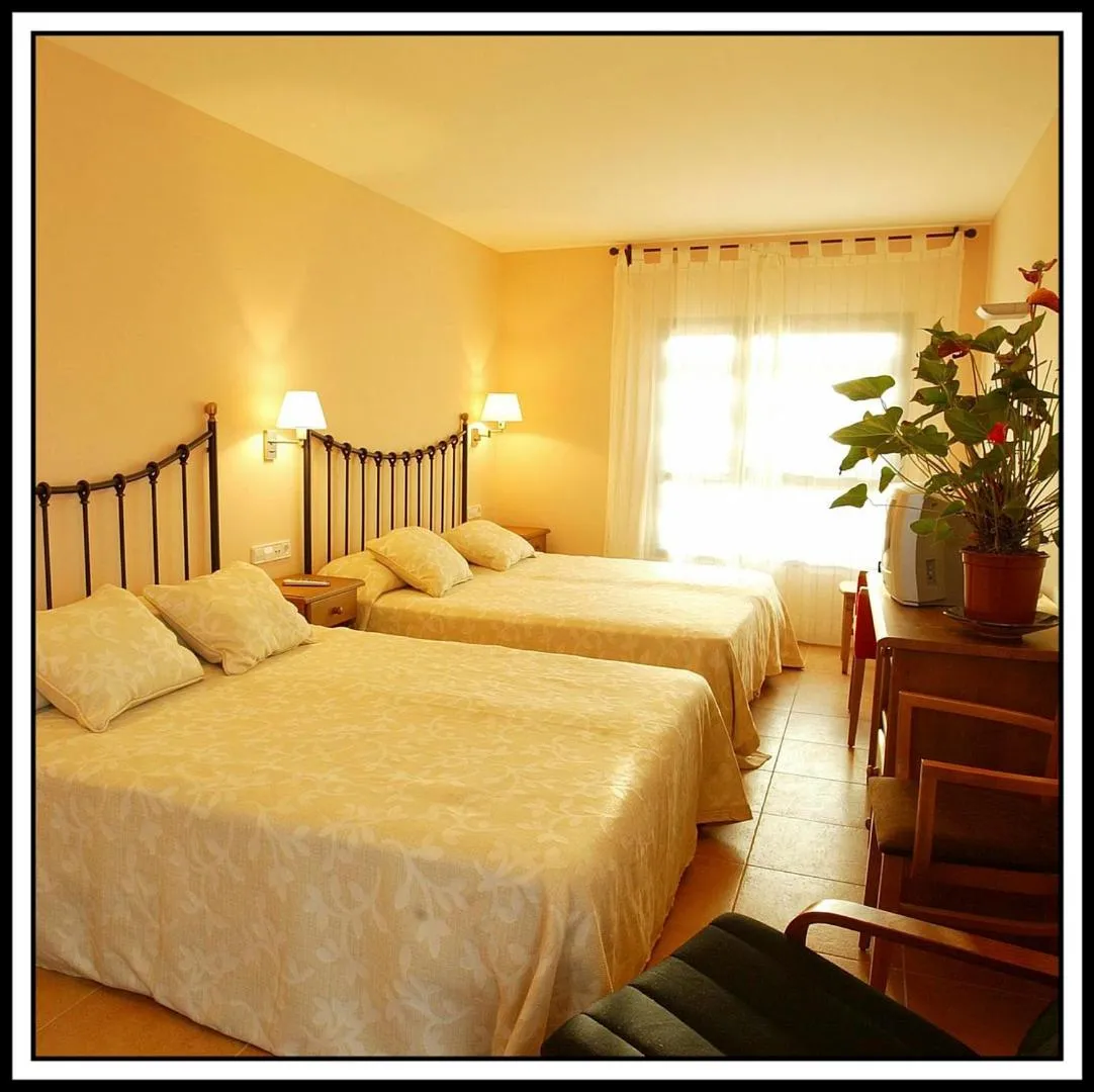 Decorative detail, Bed in Hotel Era Conte