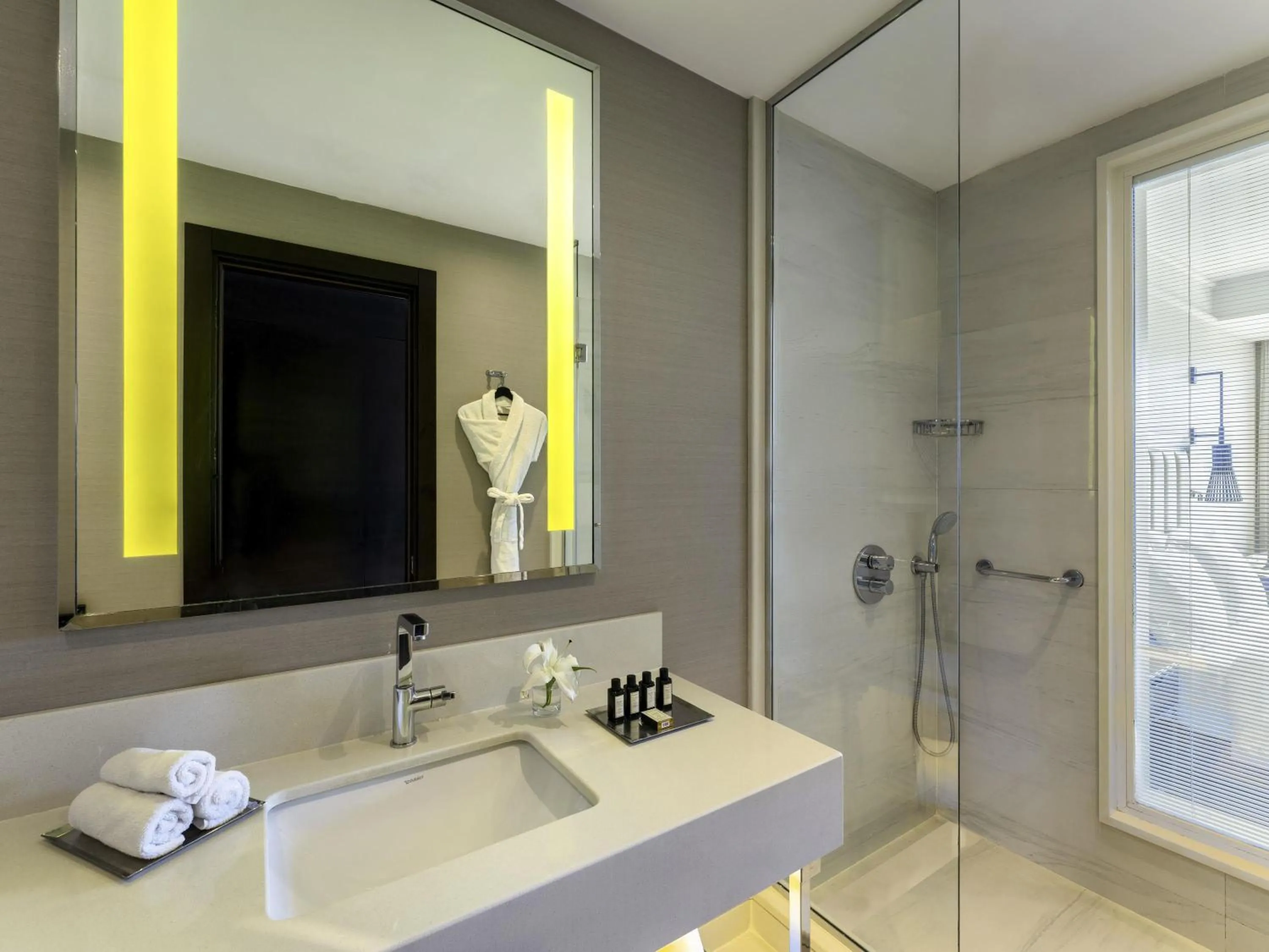 Bedroom in Mövenpick Istanbul Hotel Golden Horn