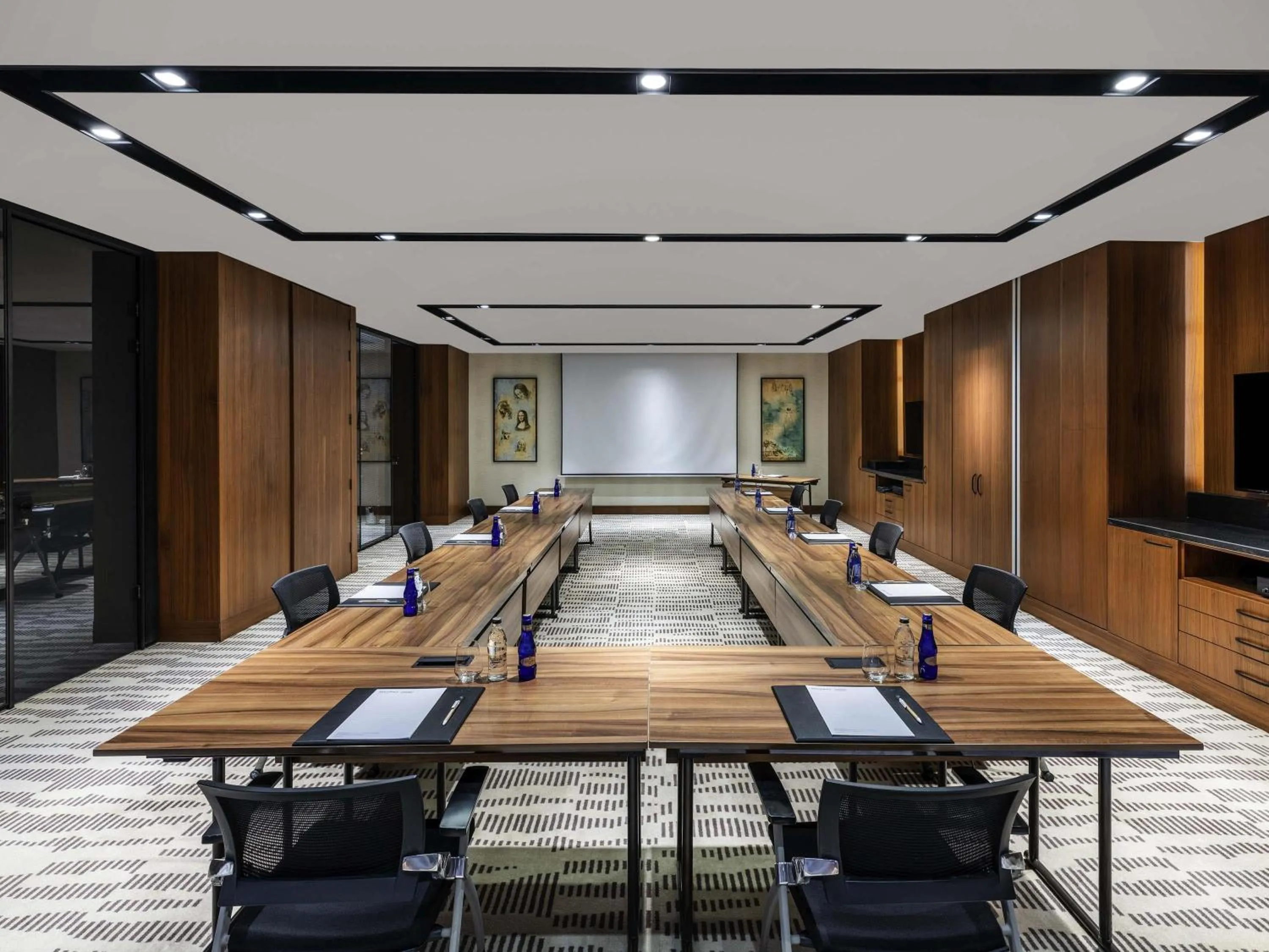 Meeting/conference room in Mövenpick Istanbul Hotel Golden Horn