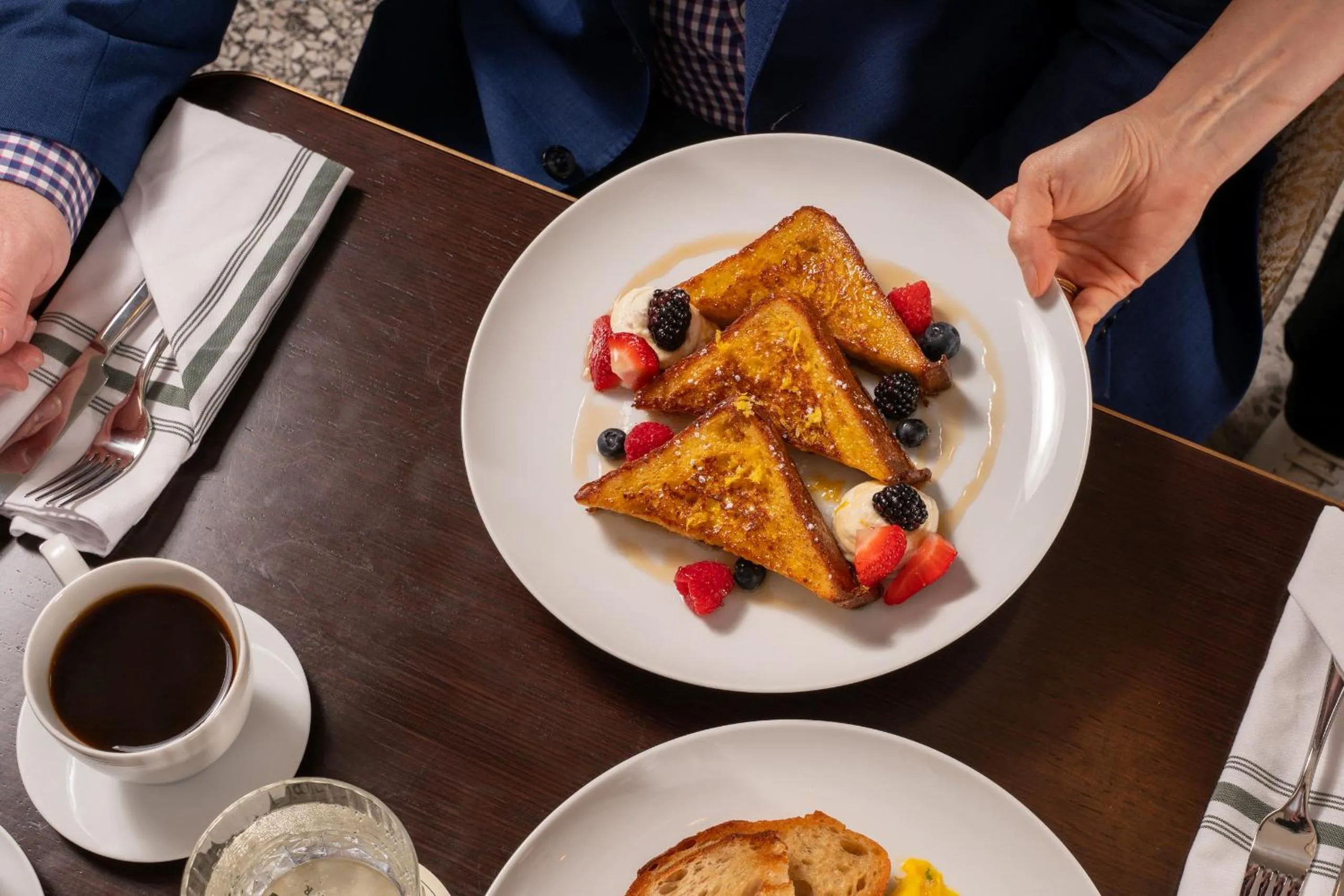 Restaurant/places to eat in Toor Hotel Toronto, Part Of Jdv By Hyatt