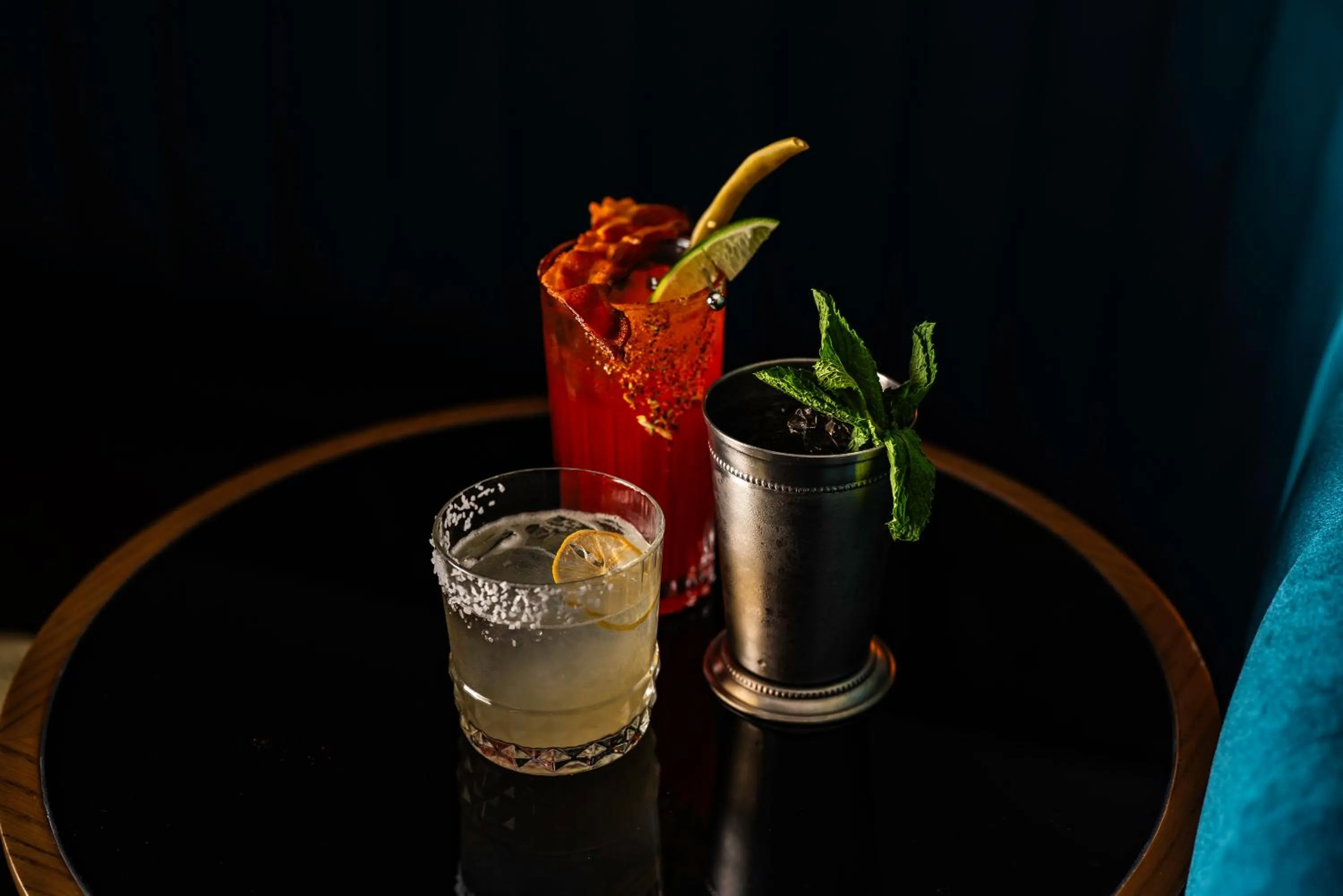 Food and drinks in Toor Hotel Toronto, Part Of Jdv By Hyatt