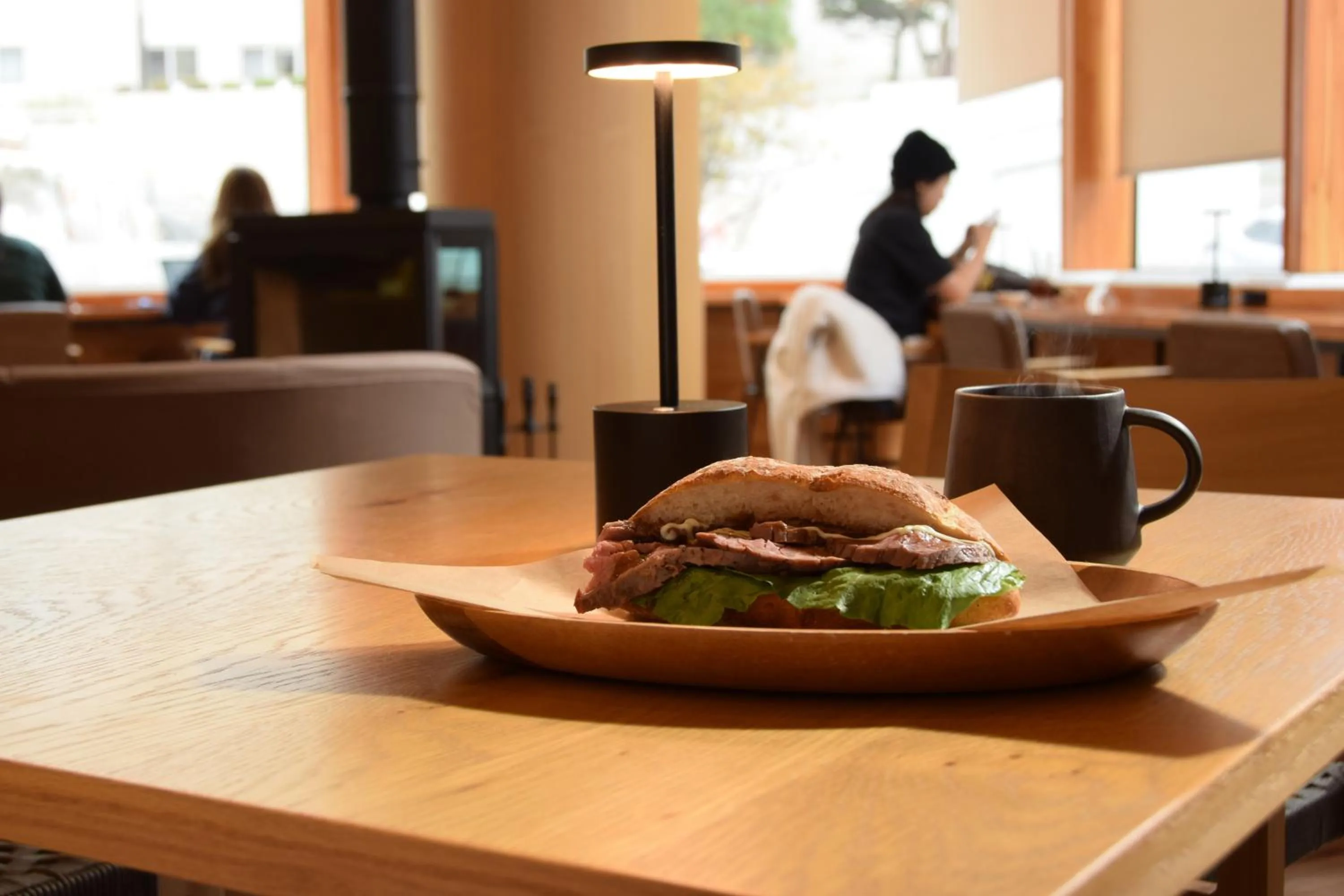 Restaurant/places to eat in adex Inn