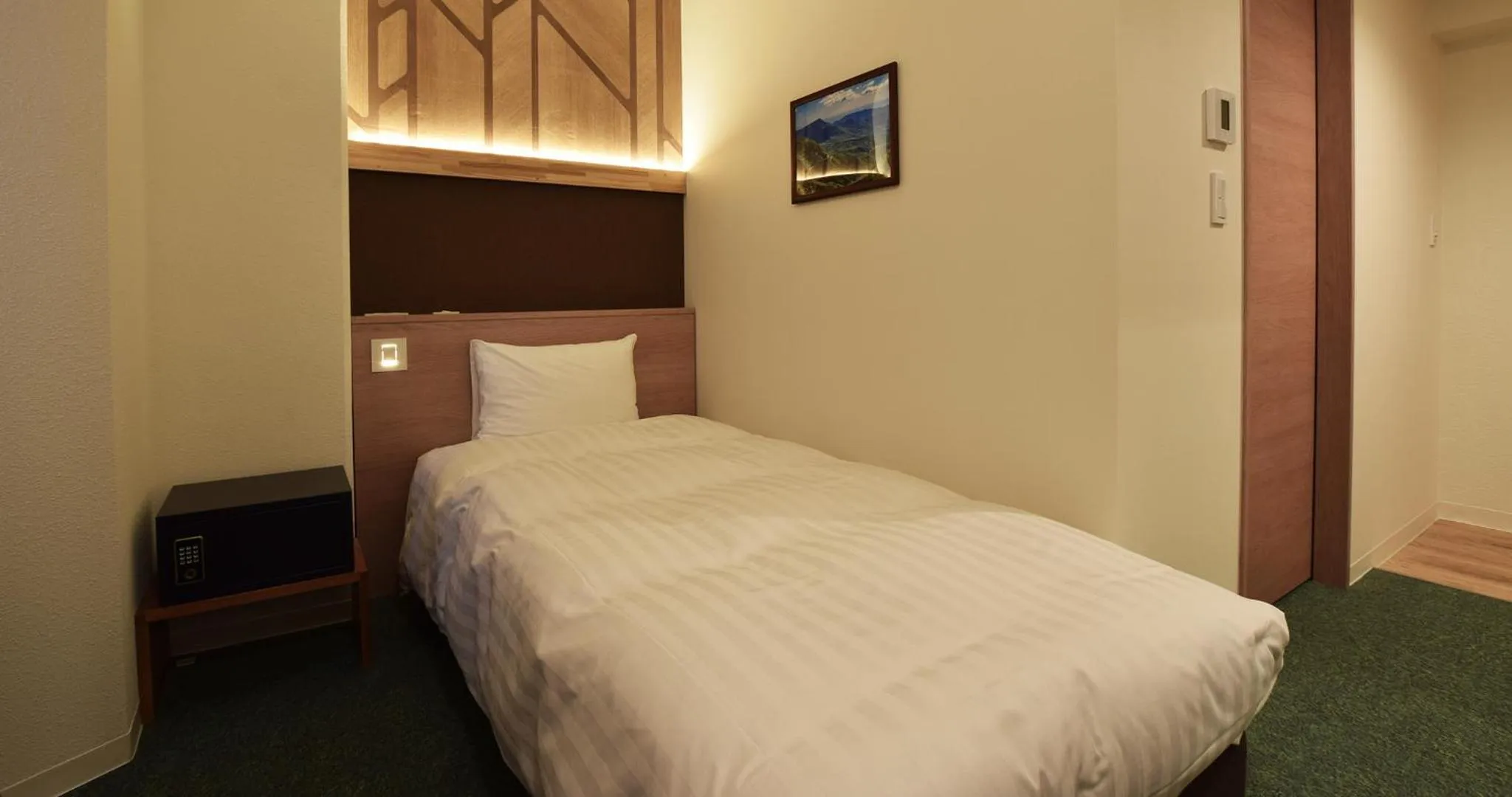 Bedroom, Bed in adex Inn