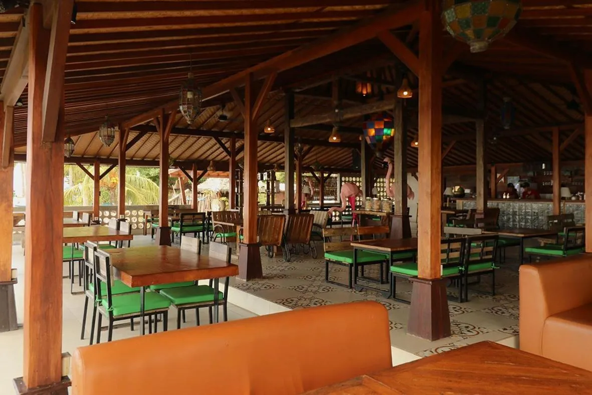 Restaurant/places to eat in Mina Tanjung Hotel