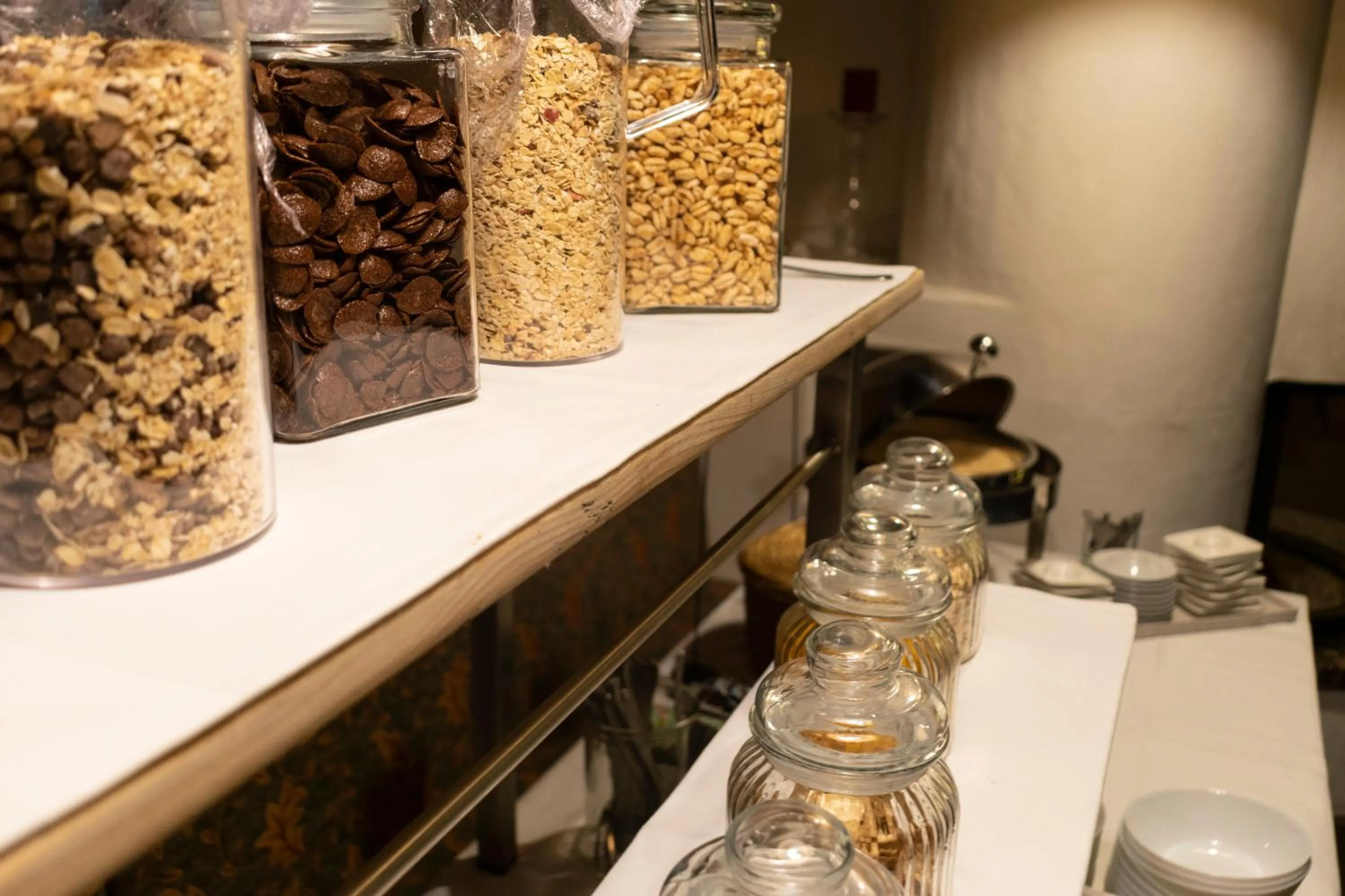 Buffet breakfast in Dorfmeister Business Hotel B&B