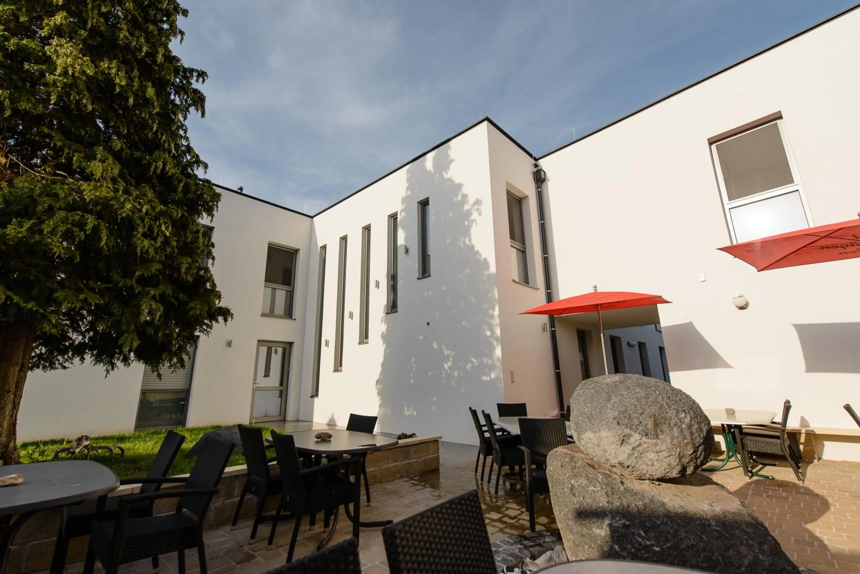 Facade/entrance in Dorfmeister Business Hotel B&B