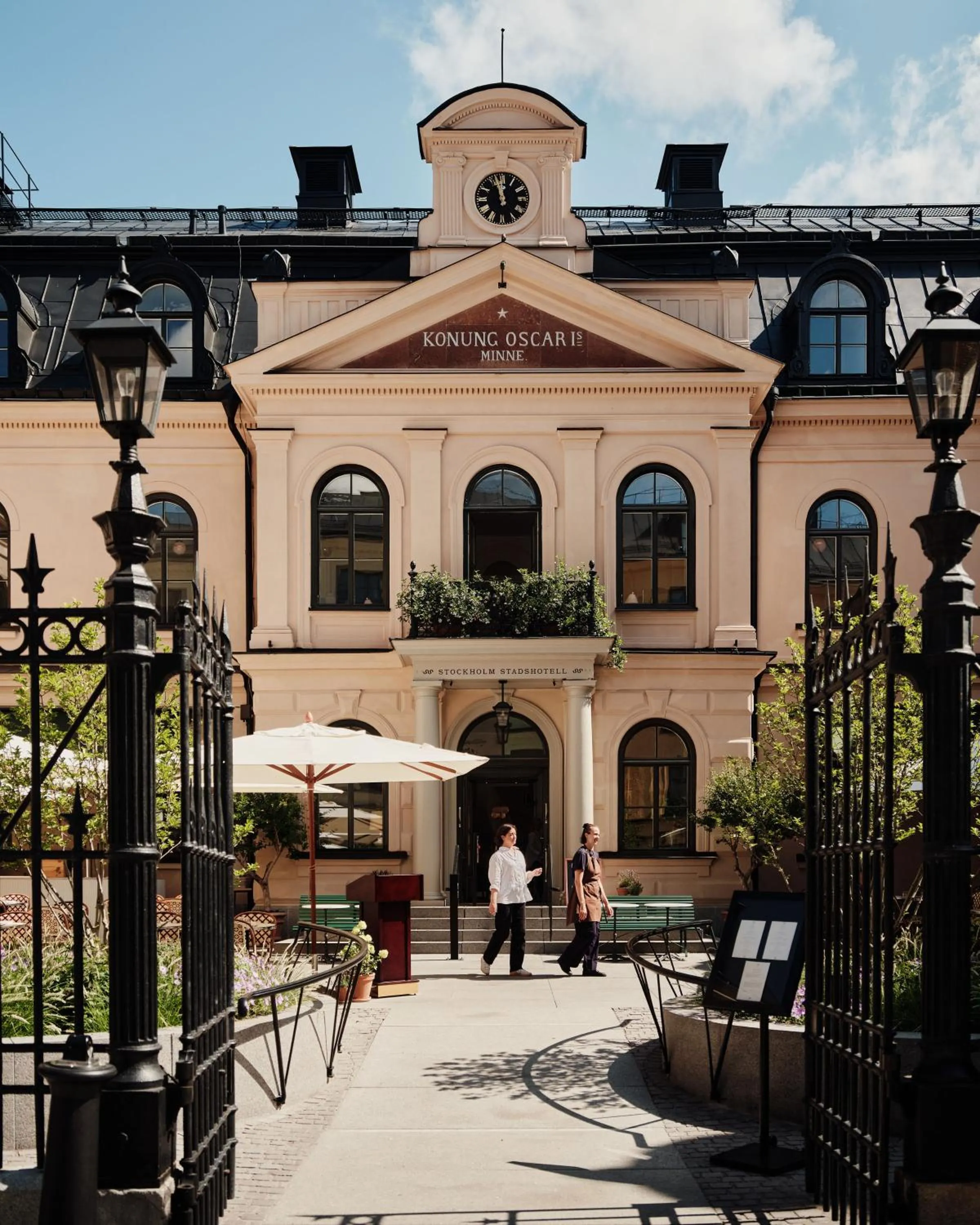 Property building in Stockholm Stadshotell