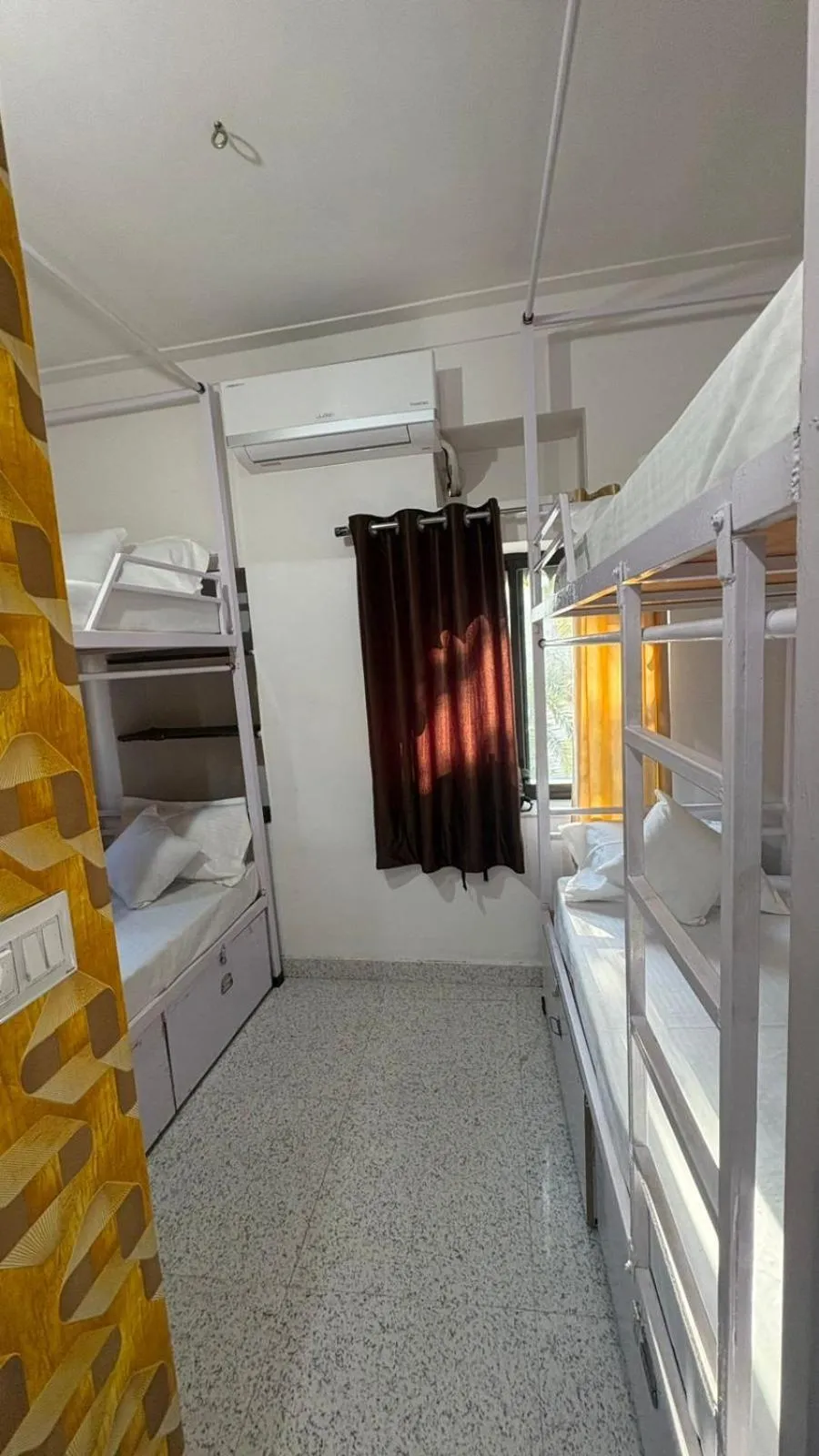 Bed in Multiple Stories, Udaipur