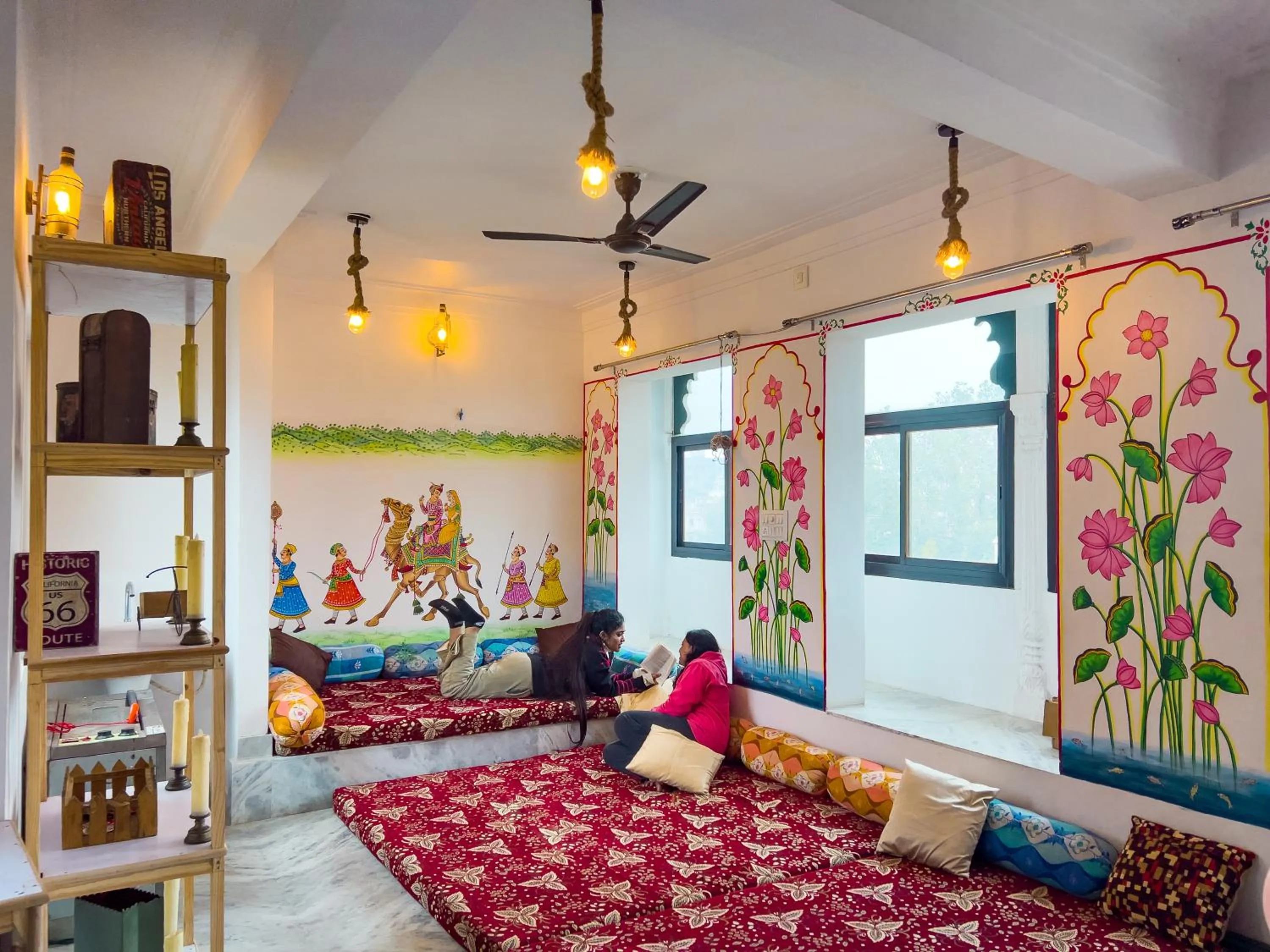 Bed in Multiple Stories, Udaipur