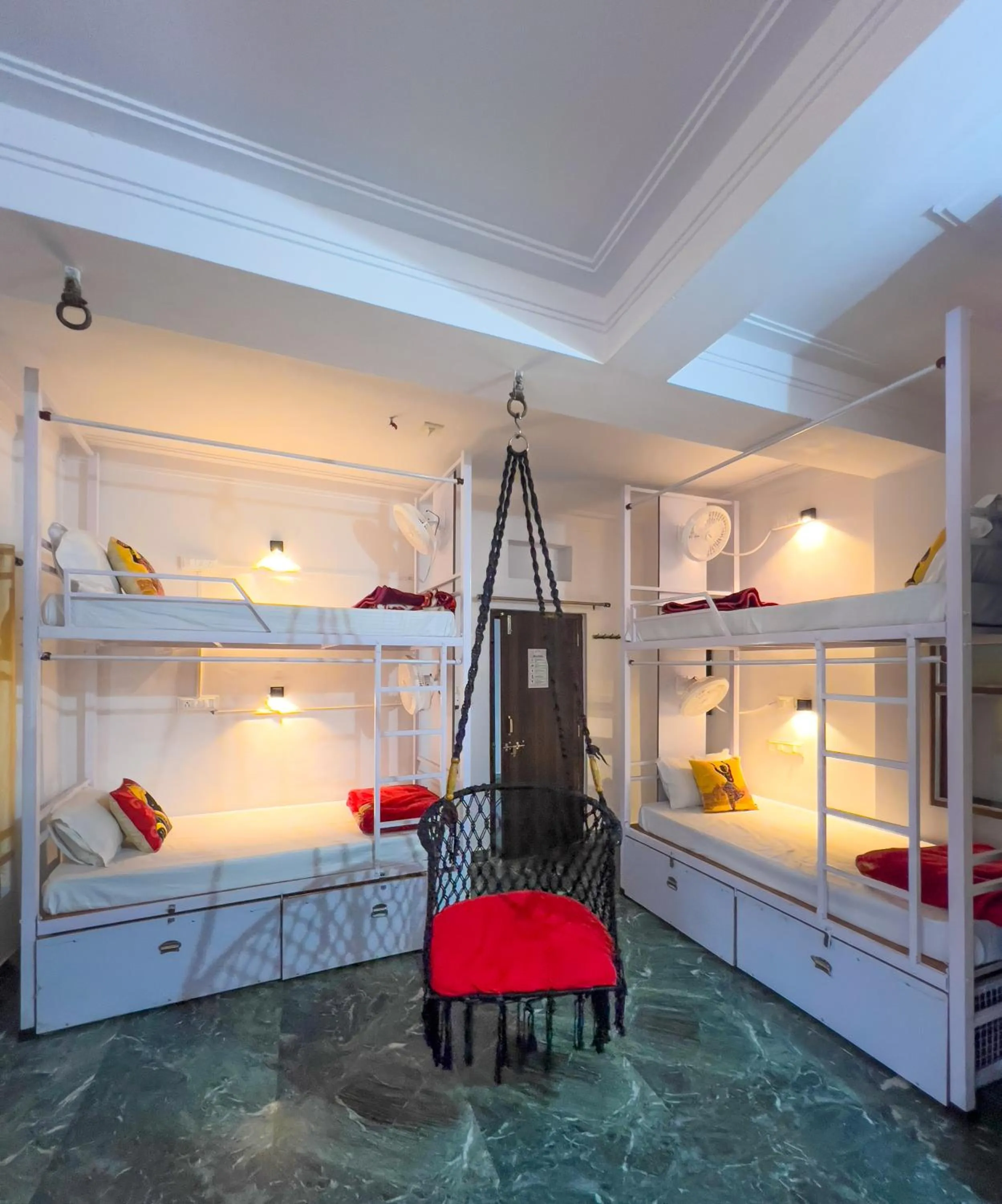 Bed in Multiple Stories, Udaipur