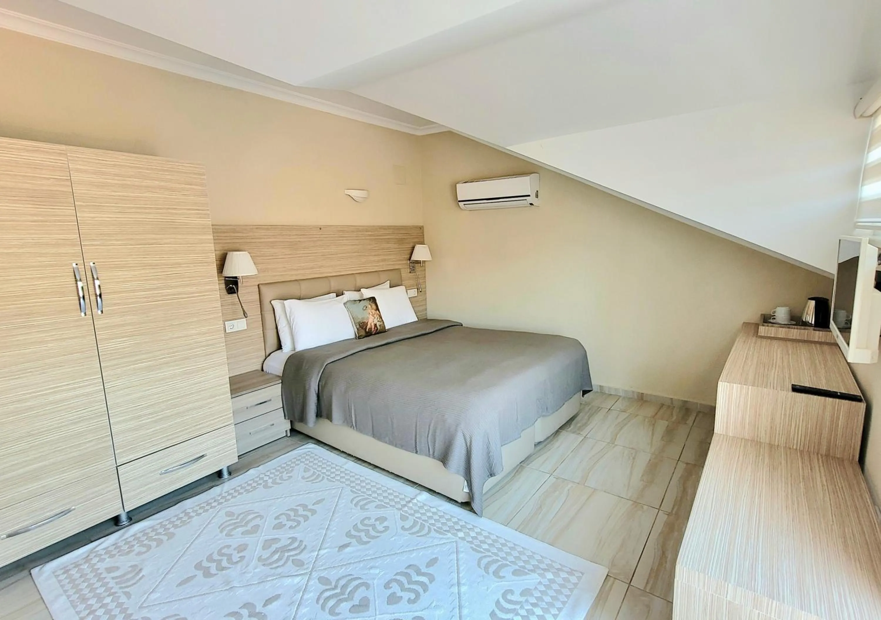 Bed in Arp Dalyan
