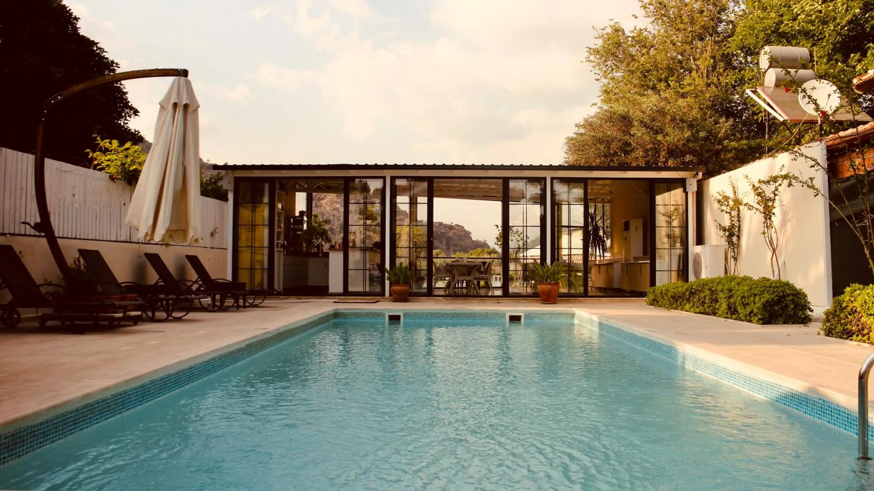 Swimming pool in Arp Dalyan