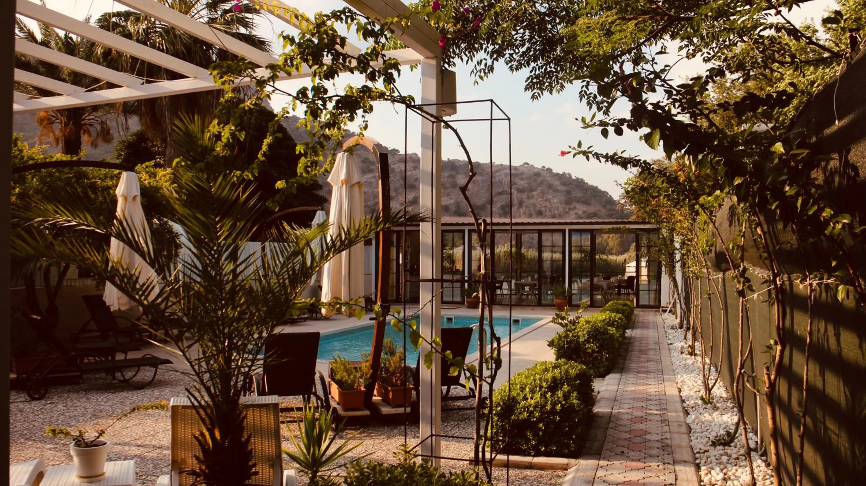 Swimming pool in Arp Dalyan