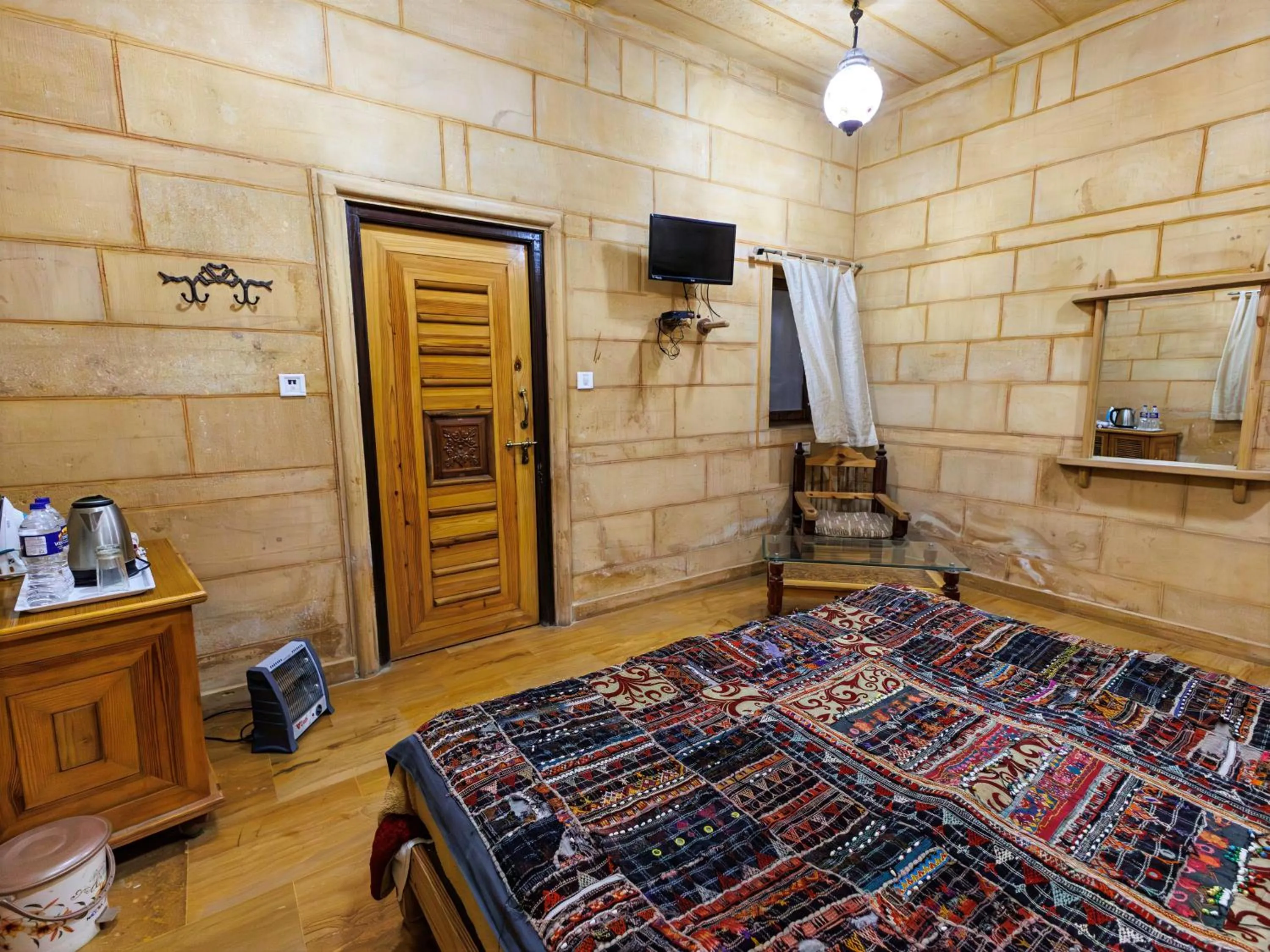 Bed in Hotel The Silk Route