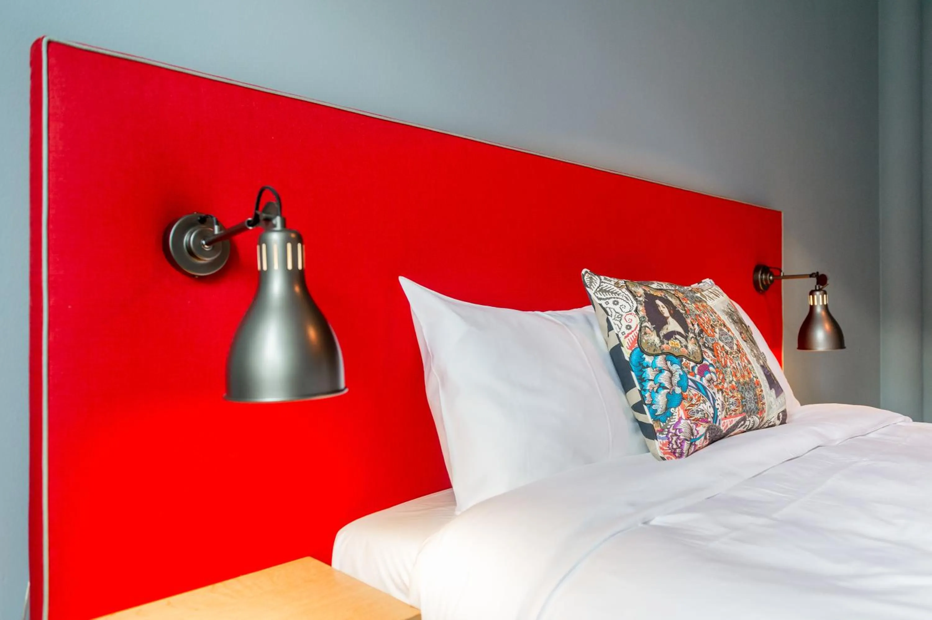 Bedroom in Smartflats - Gaité