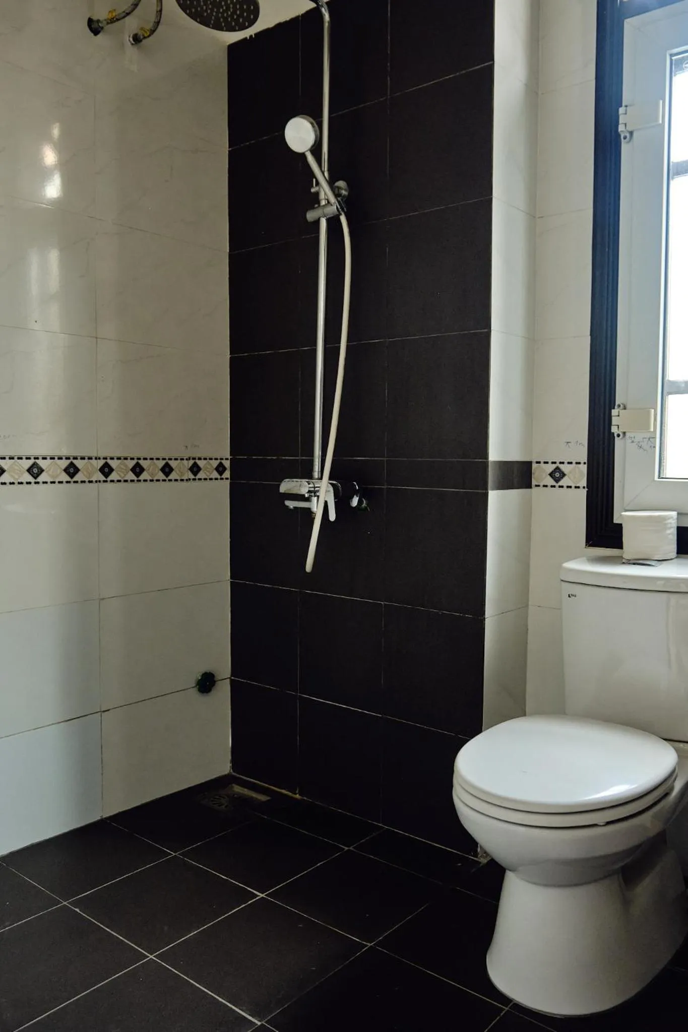 Bathroom in Hoi An Holiday Villa