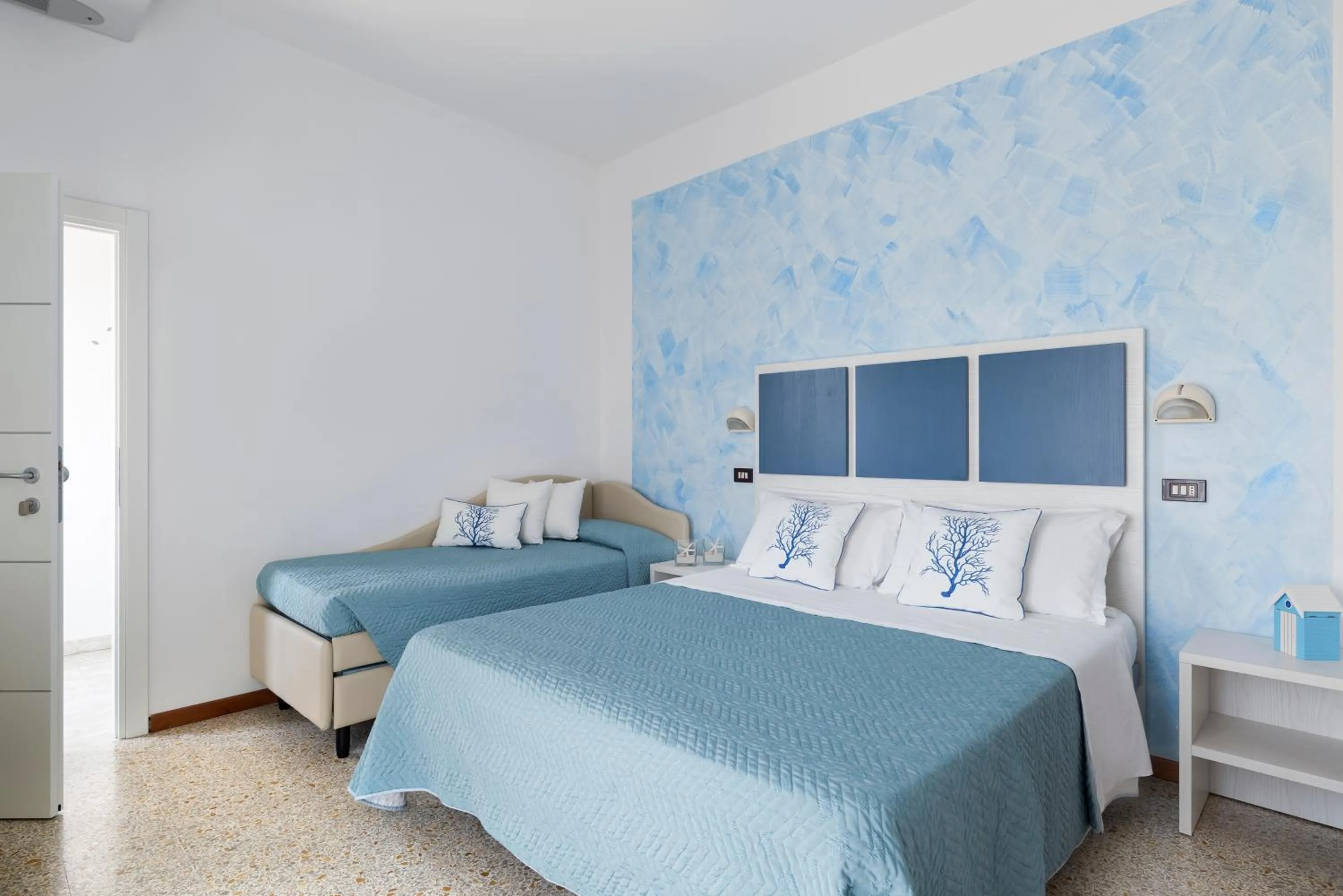 Bed in Hotel Capitol