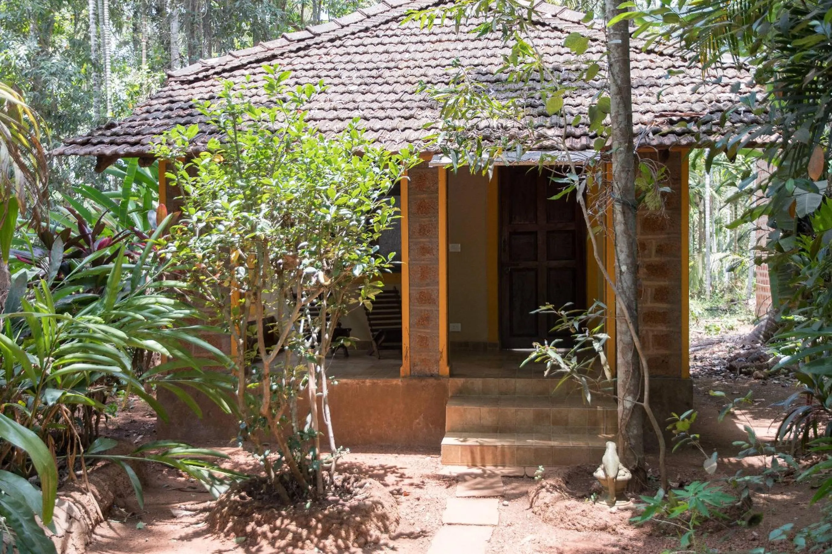Facade/entrance in Dudhsagar Plantation