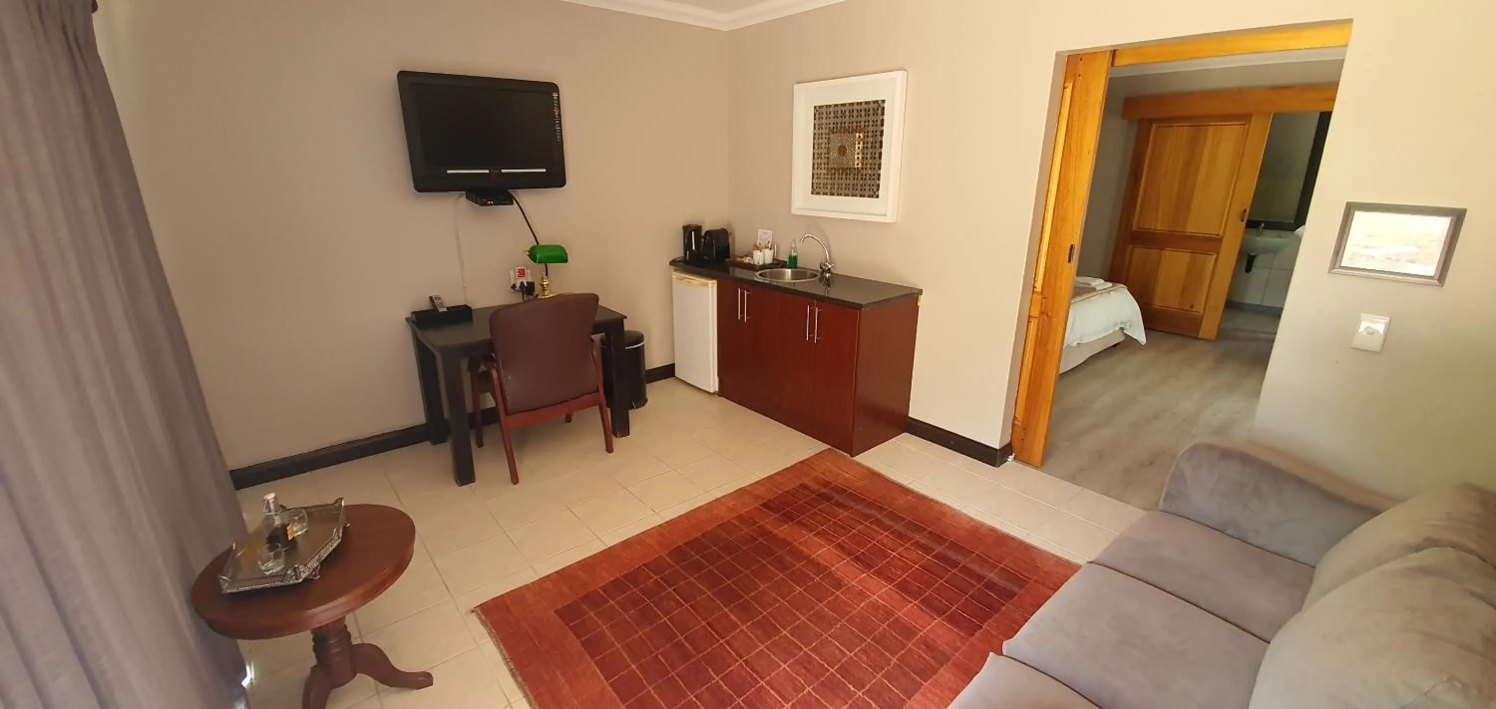 TV and multimedia in Acacia Lodge
