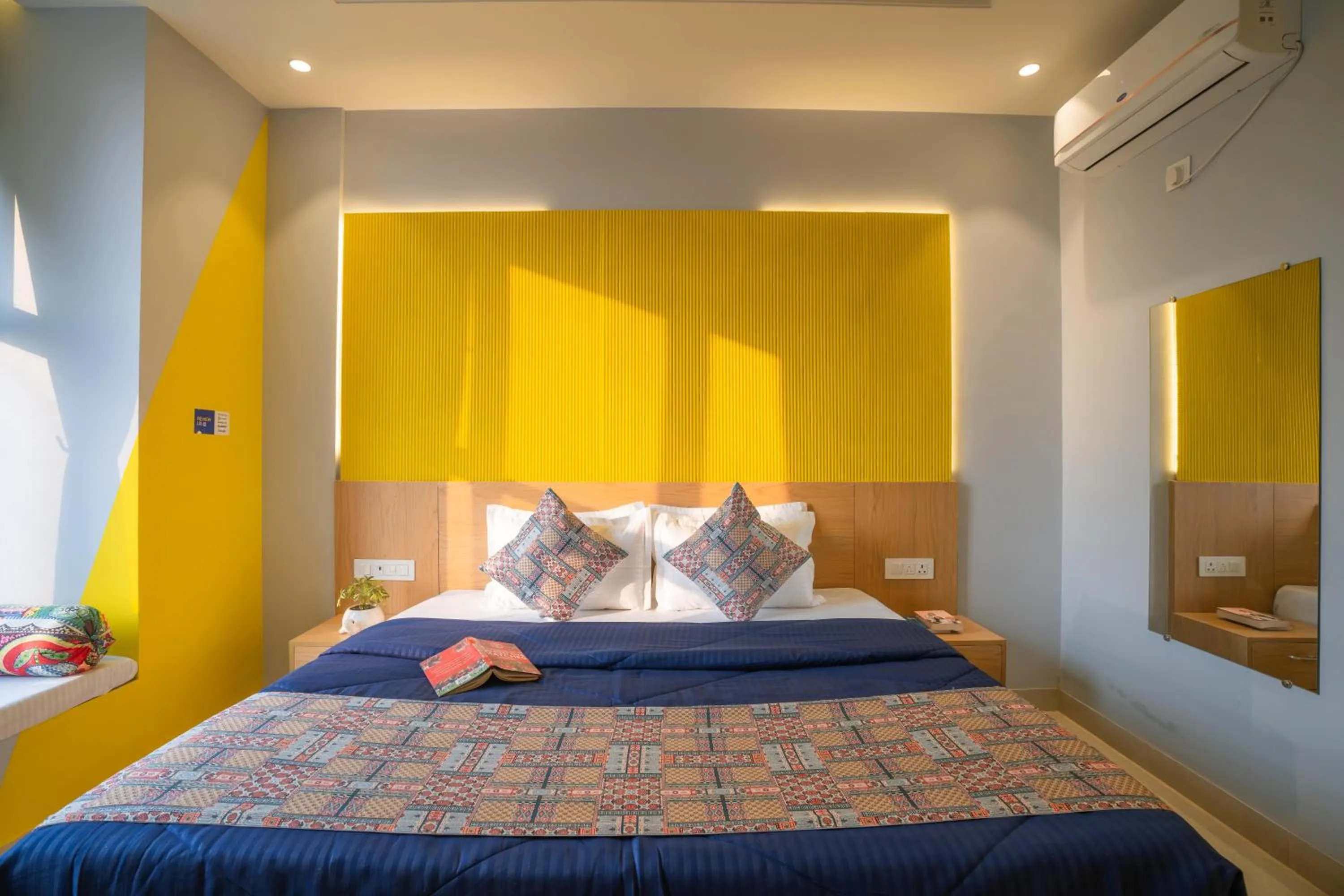 Bed in Shalom Backpackers Jaipur