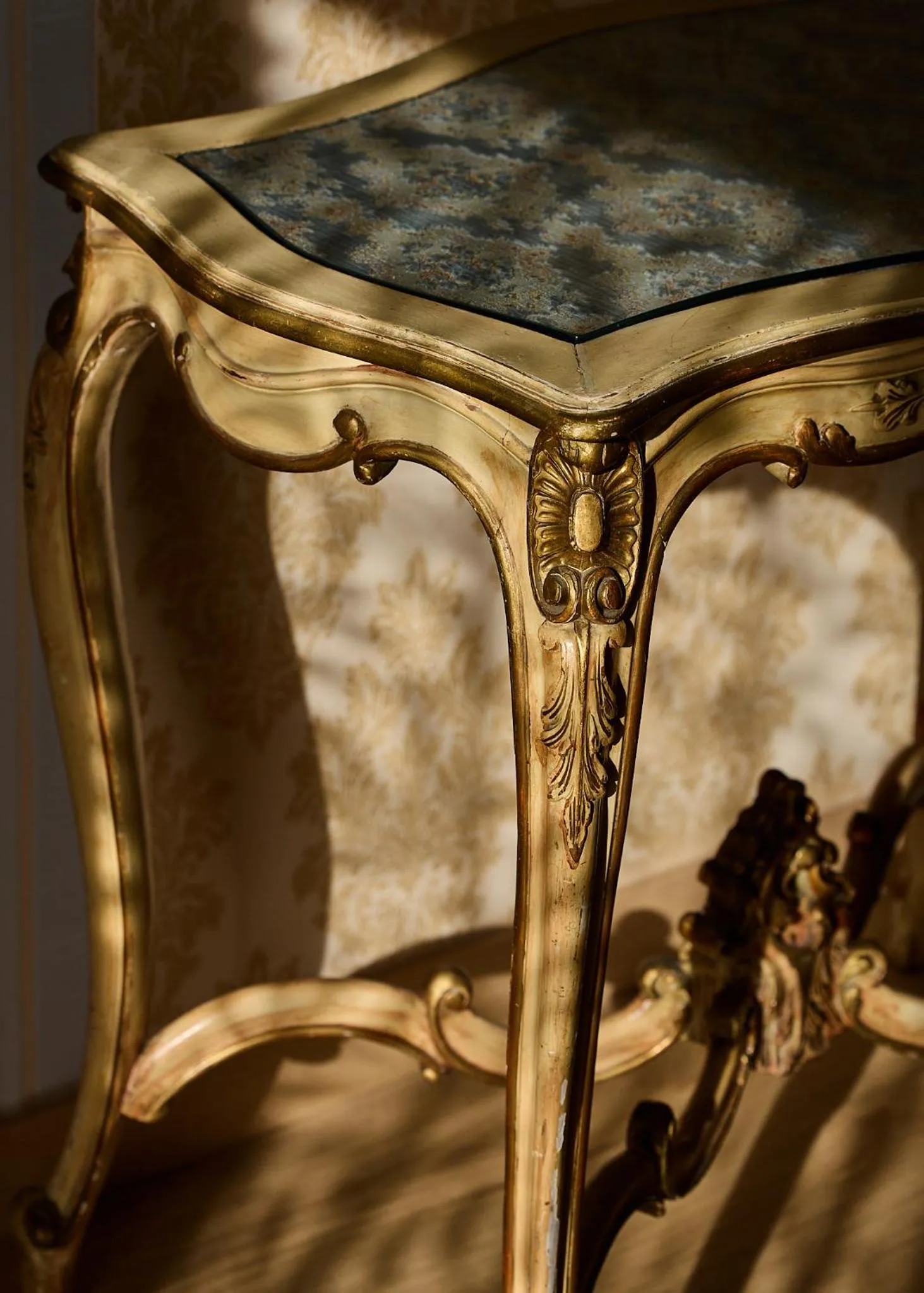 Decorative detail in Merulana Suite Apartment