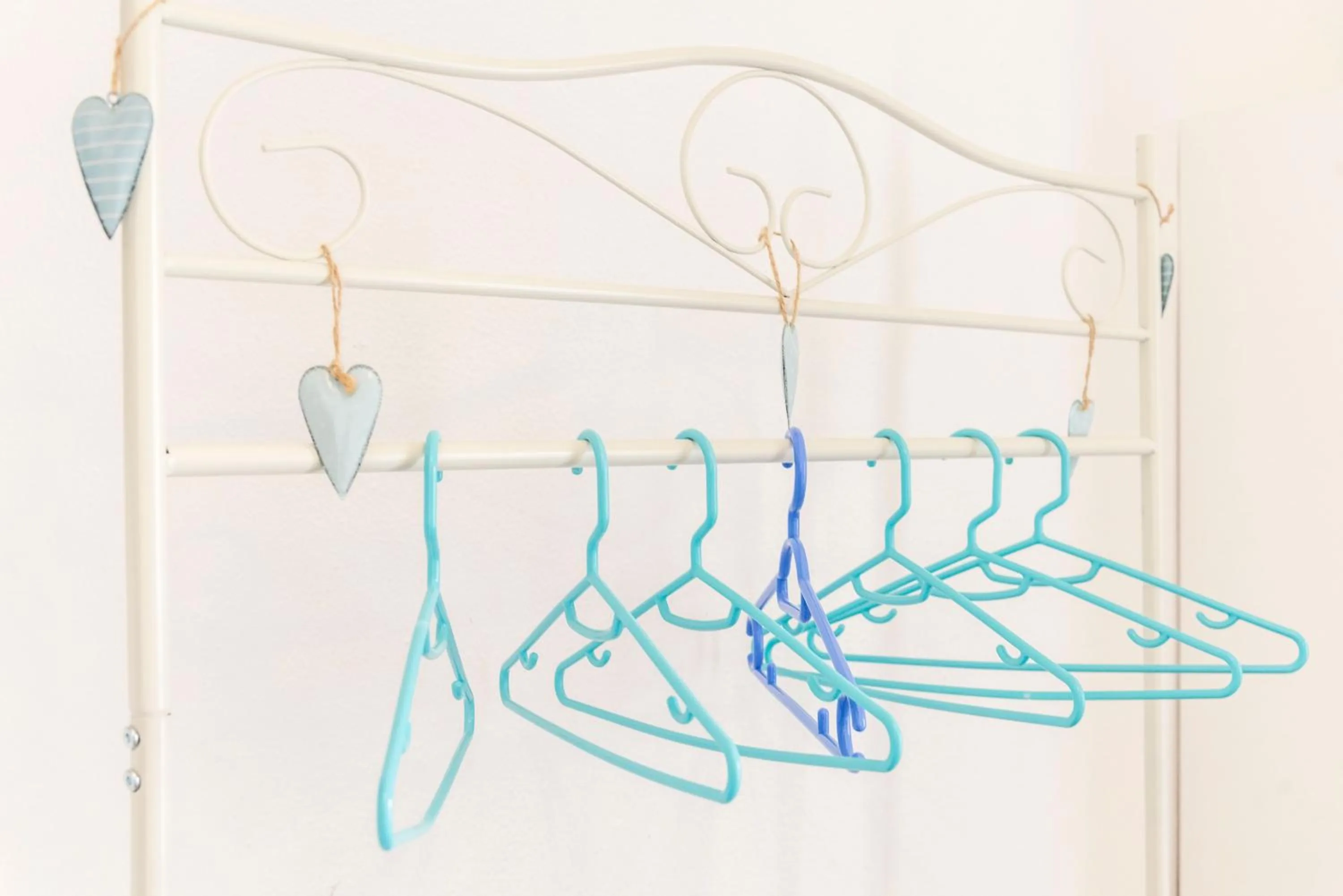 wardrobe in Merulana Suite Apartment