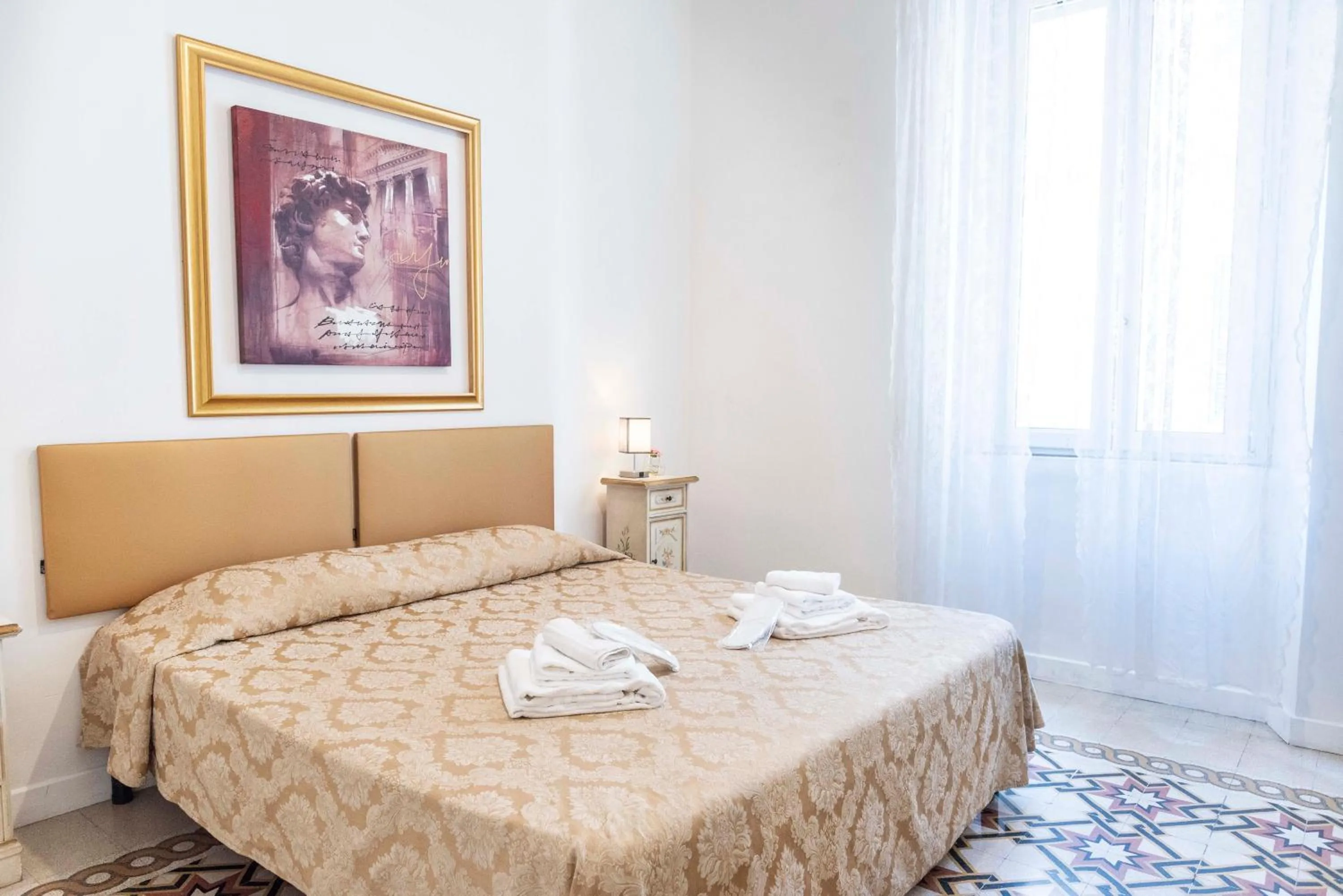 Bedroom, Bed in Merulana Suite Apartment