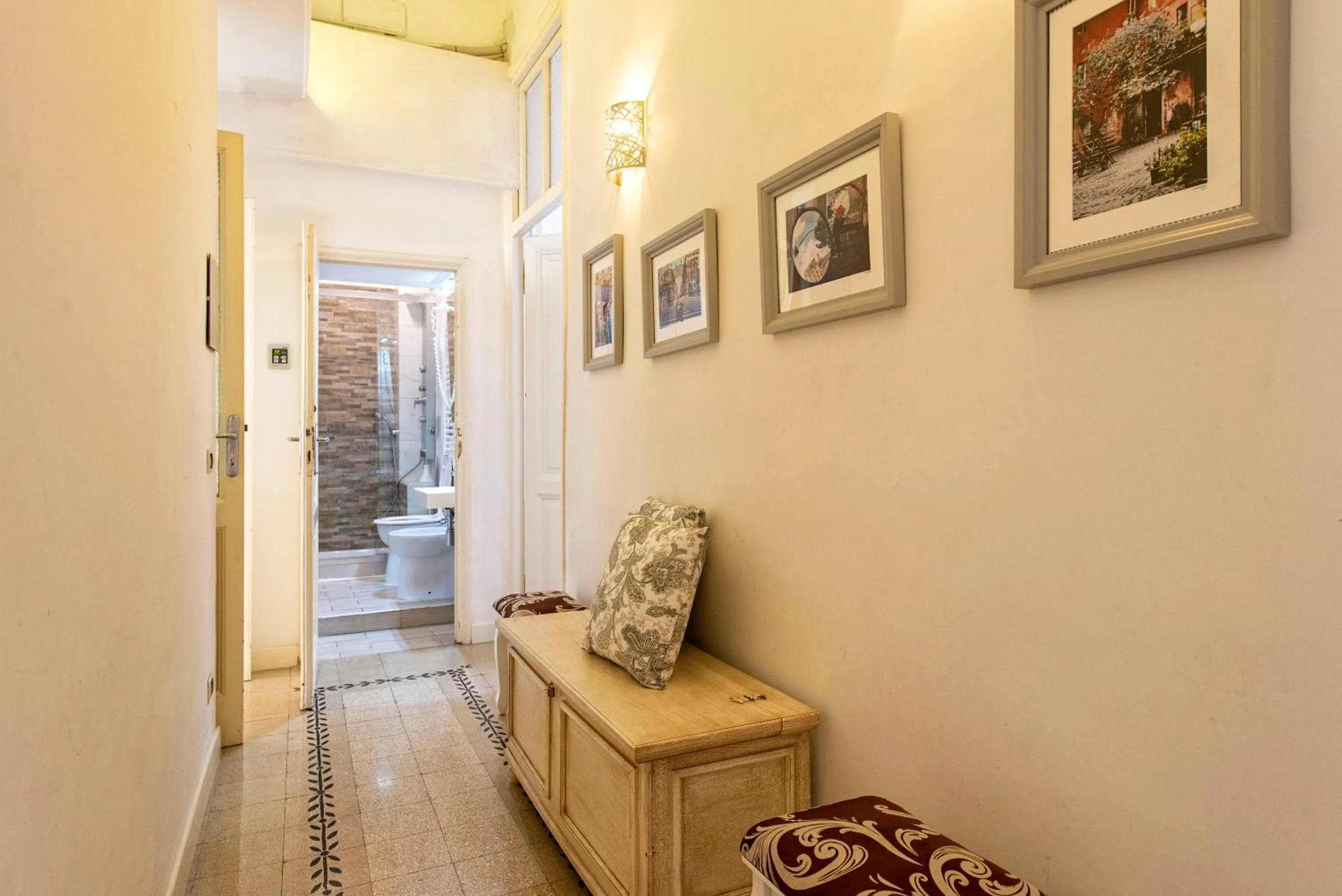 Seating area in Merulana Suite Apartment