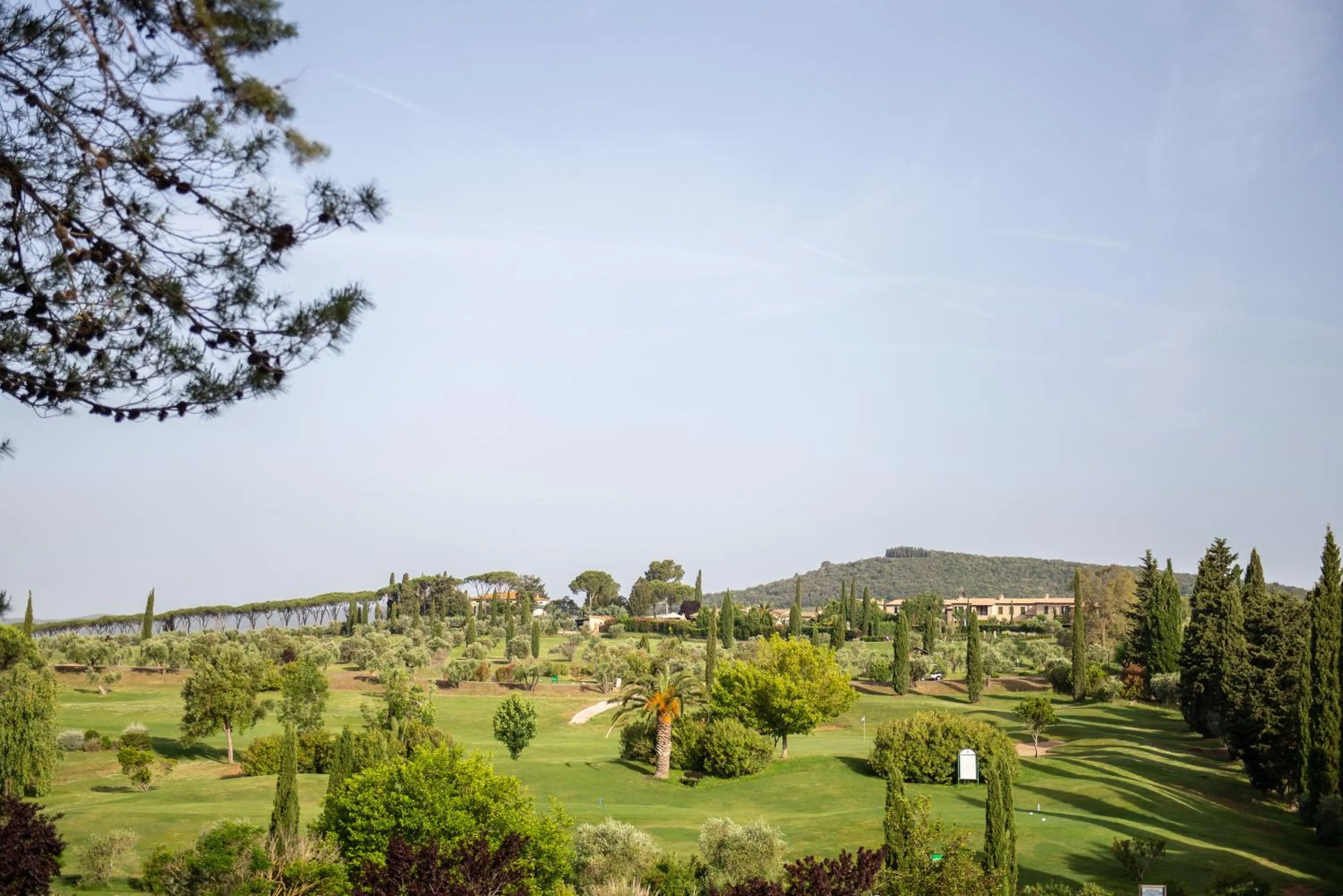 Property building in Il Pelagone Hotel & Golf Resort Toscana