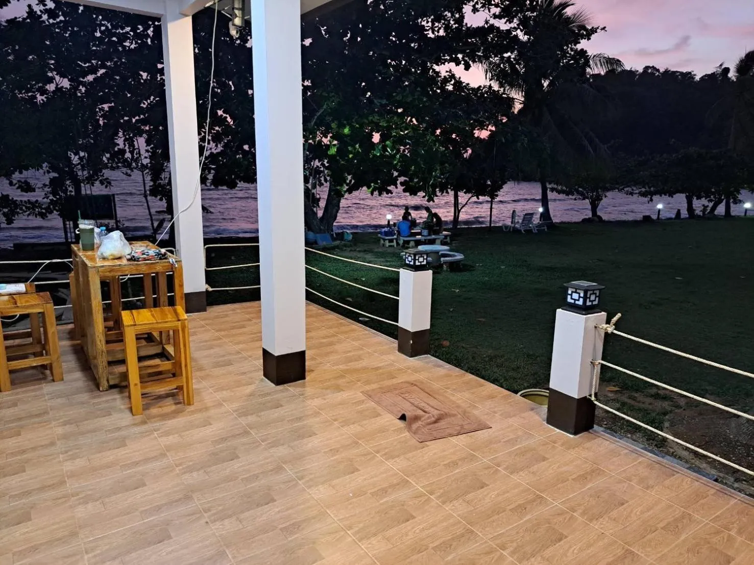 Night in Lomtalay Resort Trat