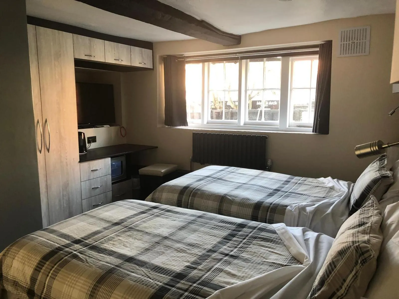 Bed in The Old Black Horse Inn