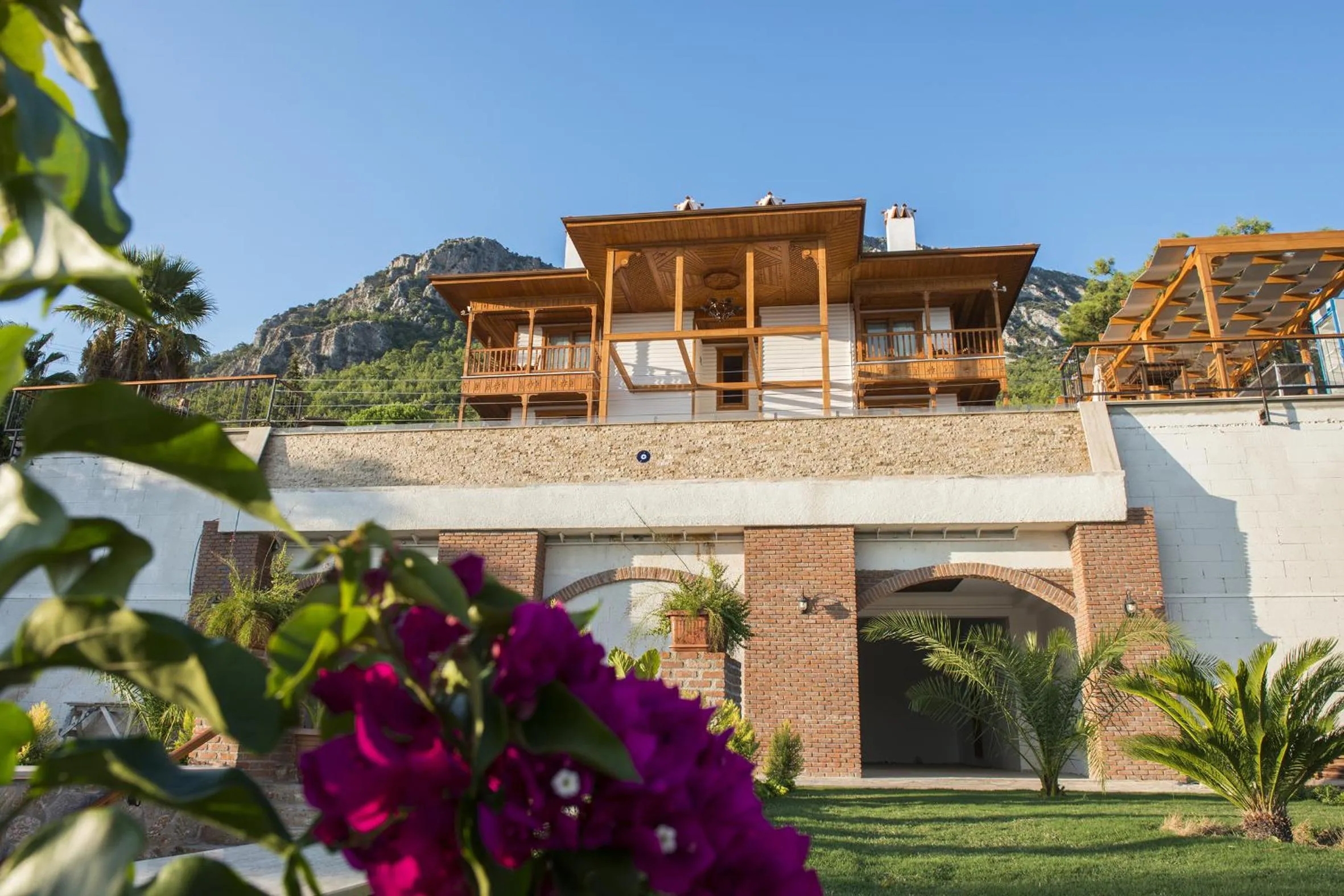 Facade/entrance in Hotel Lotus Spa&Sport Akyaka