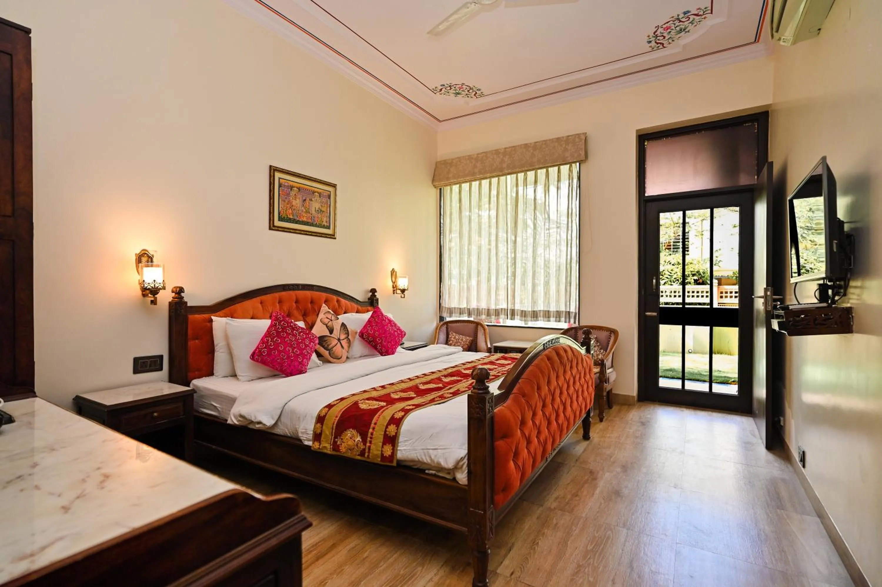 Bed in Harnawa Haveli - A Boutique Heritage Stay