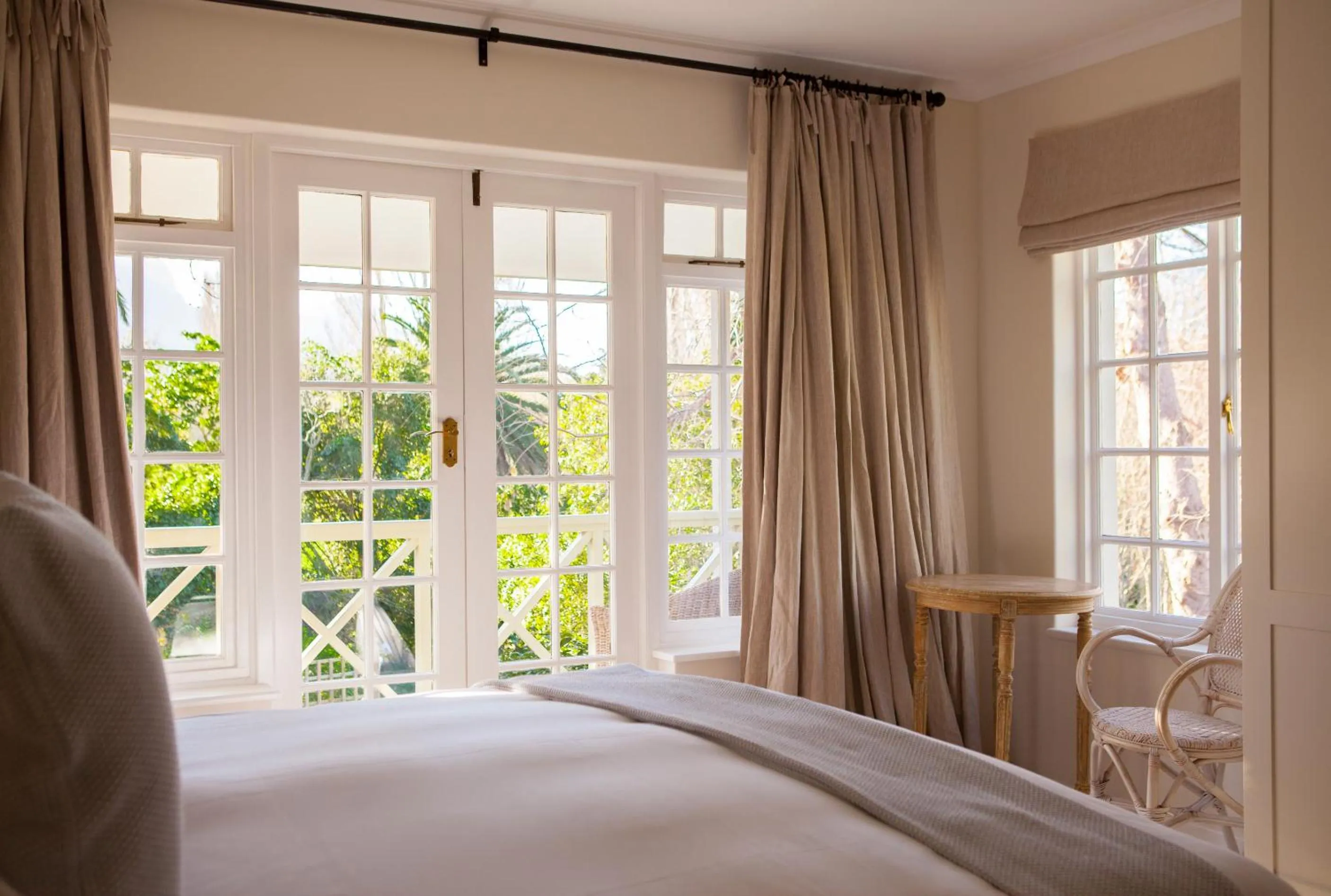 Bedroom, Bed in 33 Strawberry Lane - Studio and Cottage