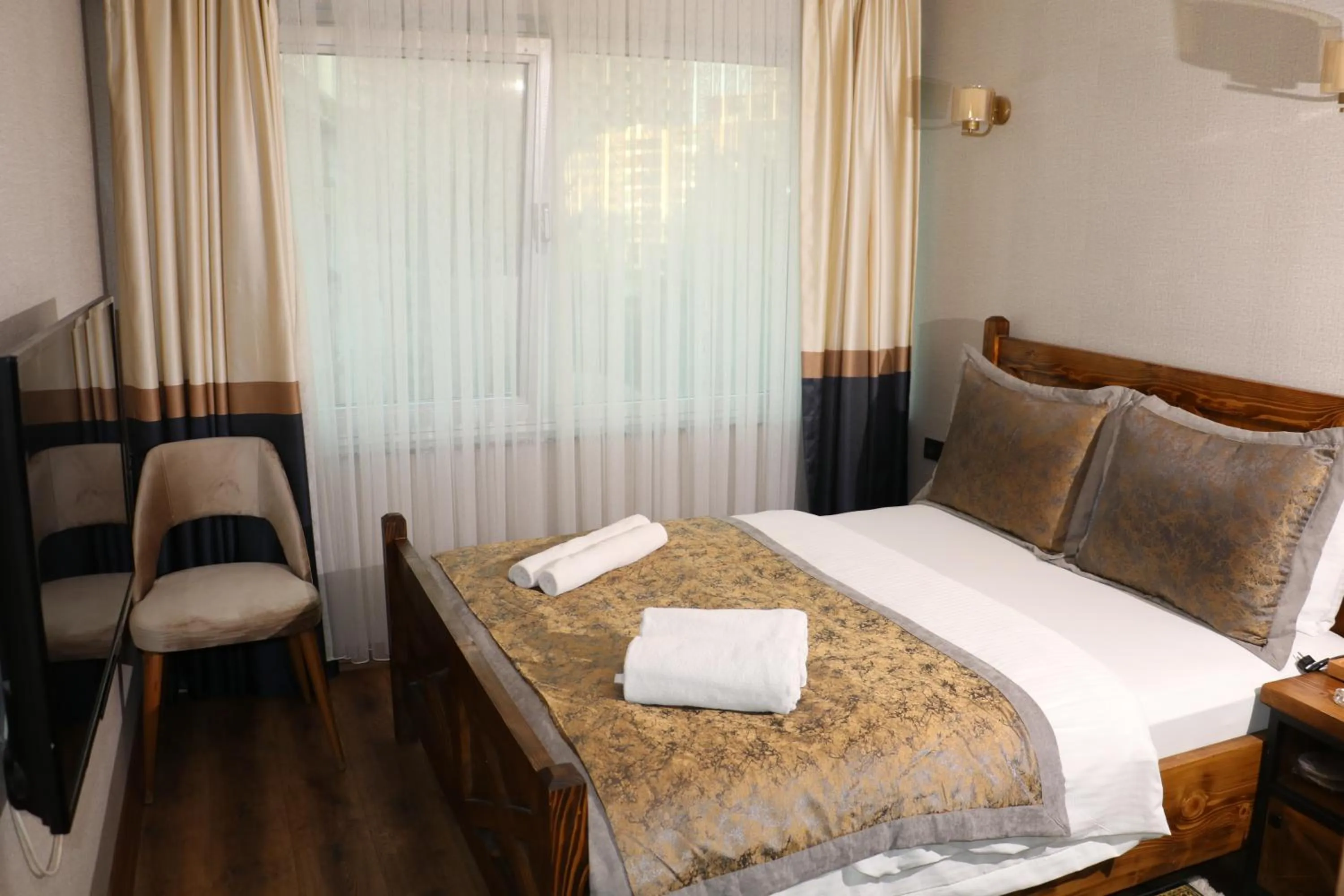 Massage, Bed in Zengin City Hotel