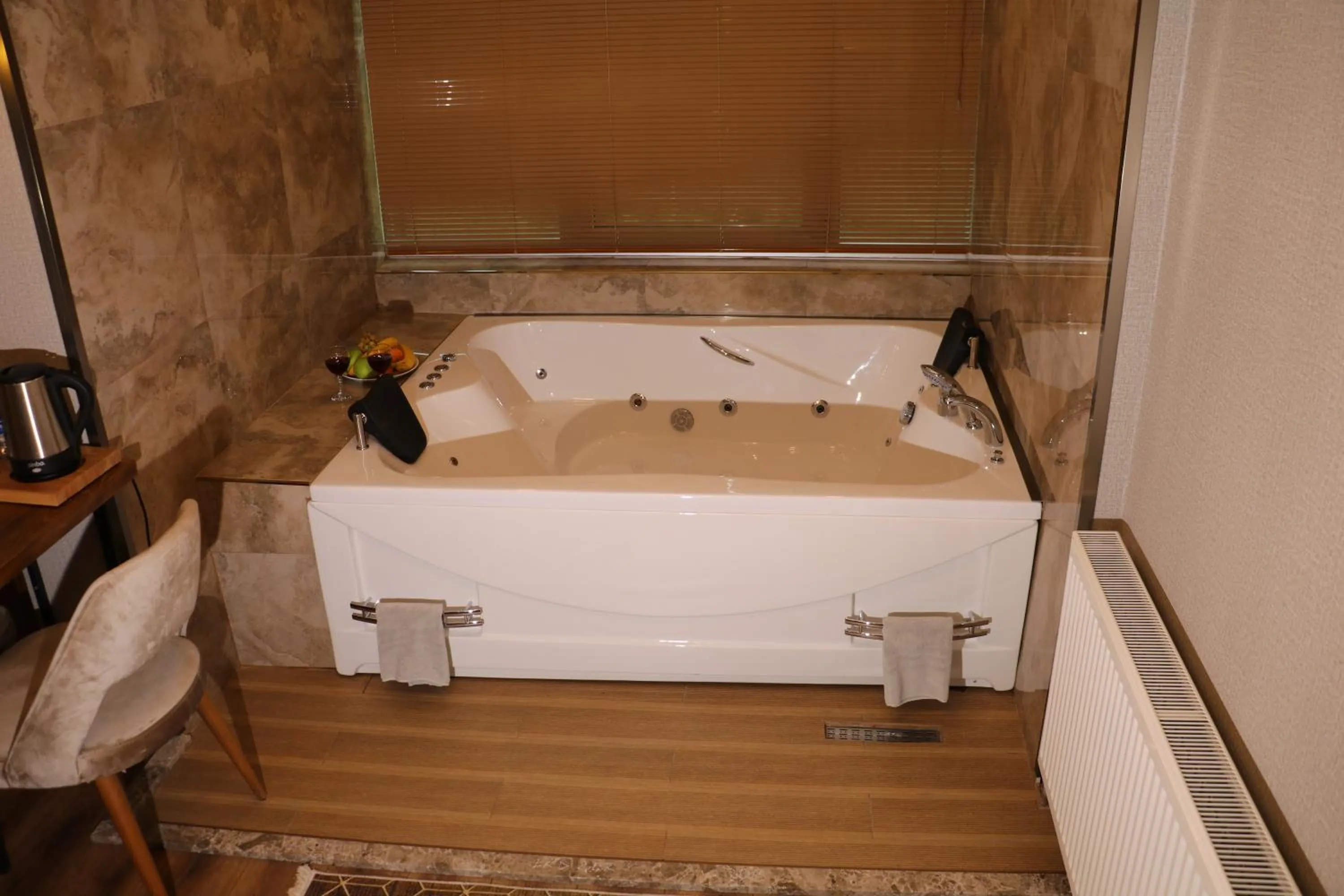 Massage in Zengin City Hotel