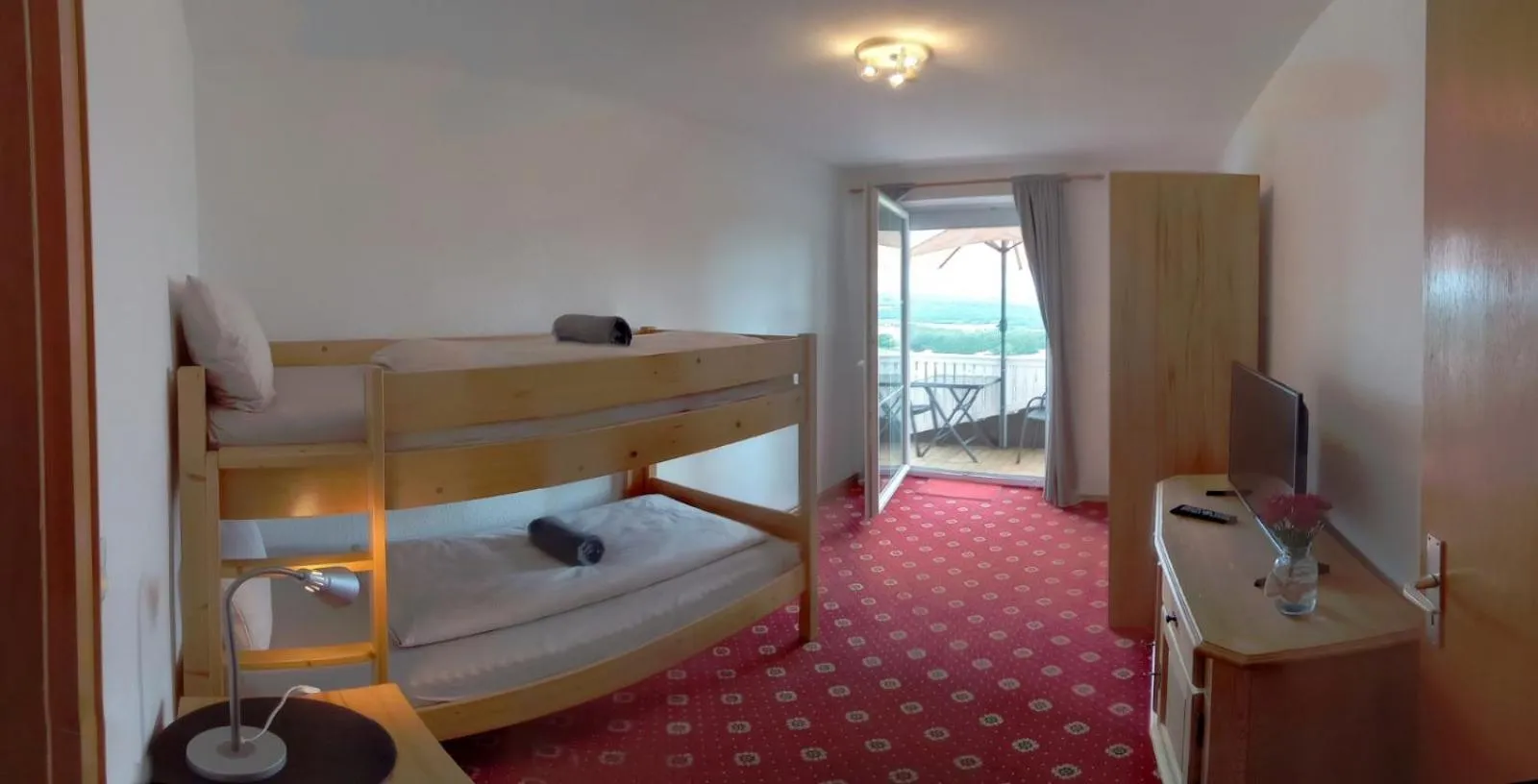 Bed in Hotel "Haus am Berg"